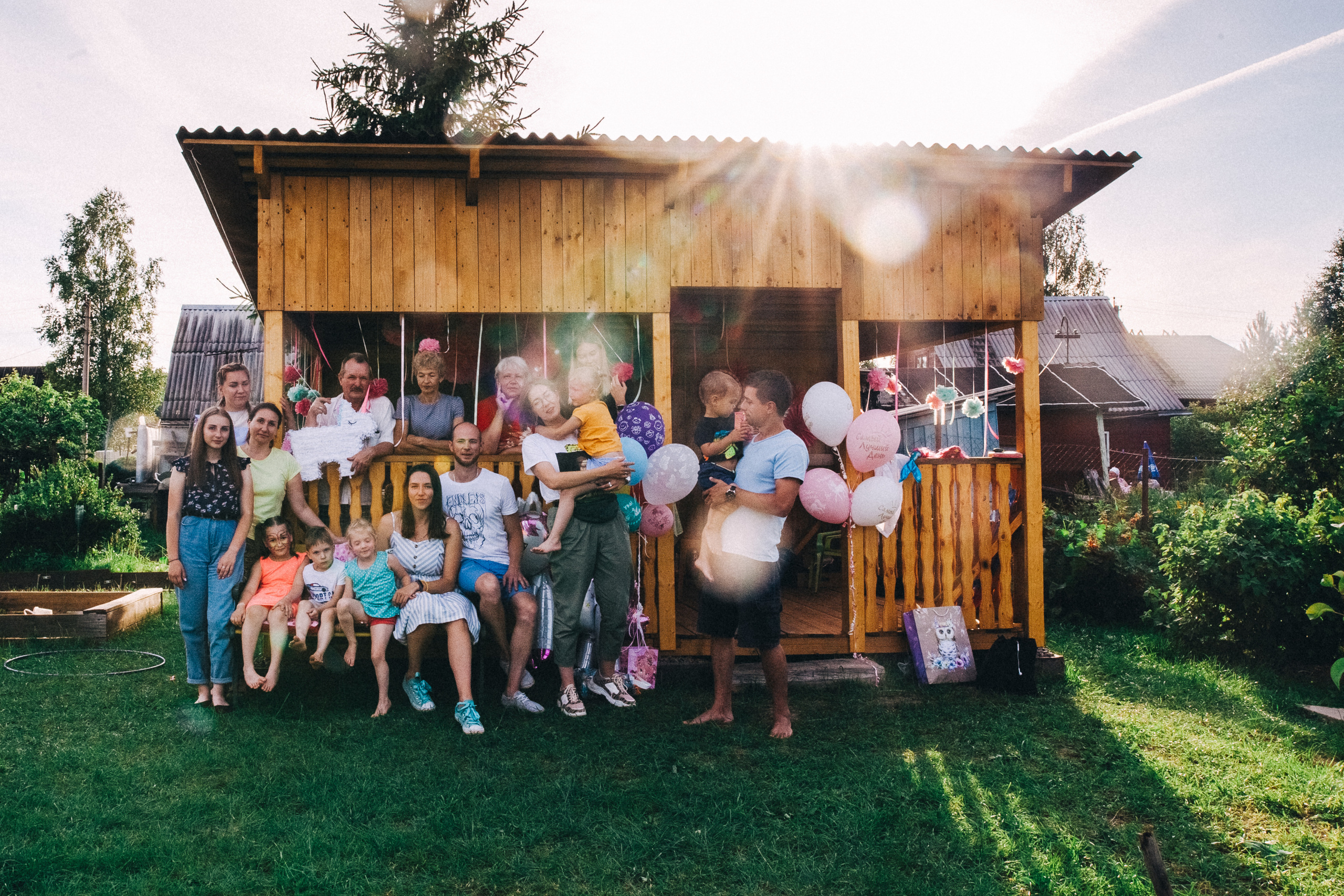 Ульяше 5 лет. Дачный деньрожденский день. Семейный фотограф, фотограф родов, репортажей фотограф в Санкт-Петербу