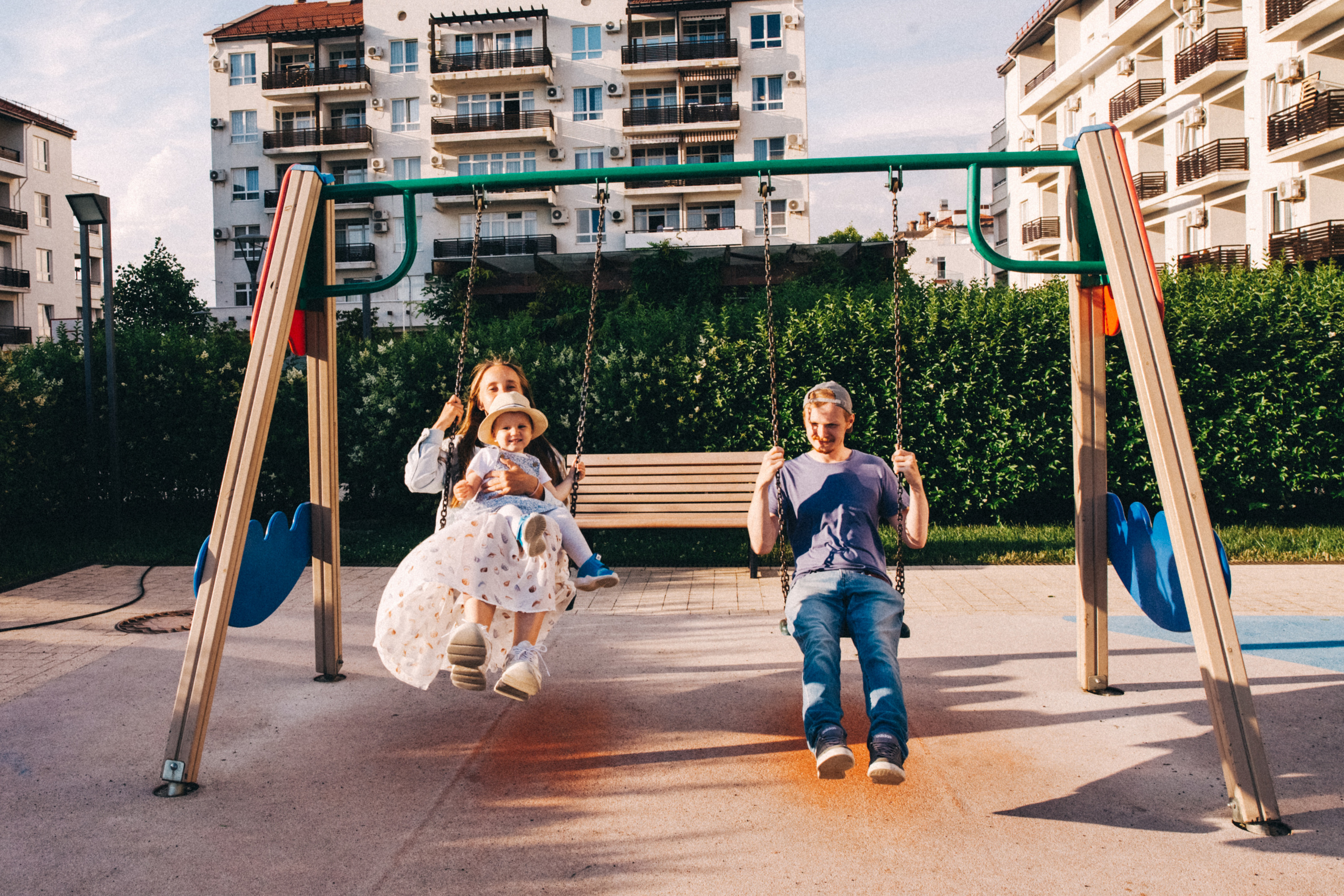 Вася, Маша, Соня. Отпуск в Адлере. Семейный фотограф, фотограф родов, репортажей фотограф в Санкт-Петербу