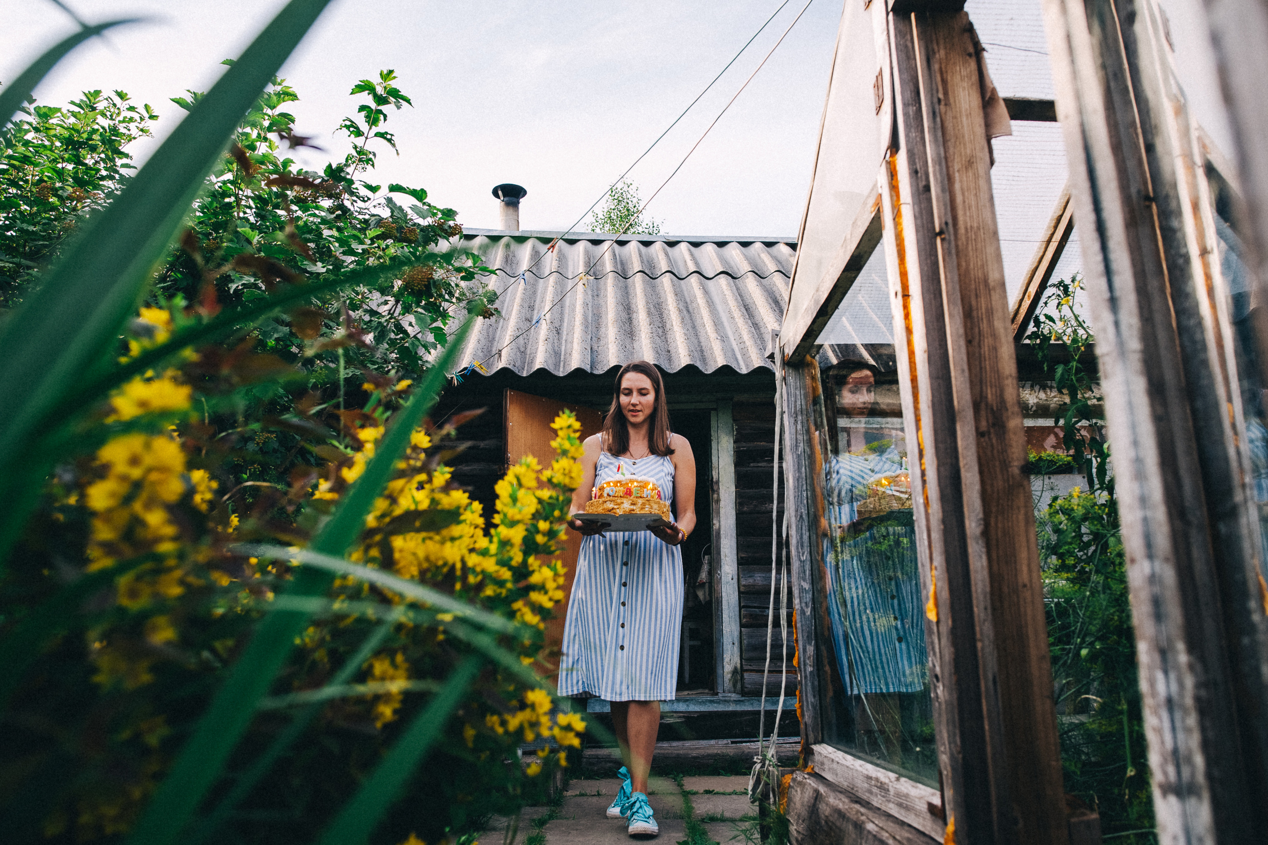 Ульяше 5 лет. Дачный деньрожденский день. Семейный фотограф, фотограф родов, репортажей фотограф в Санкт-Петербу
