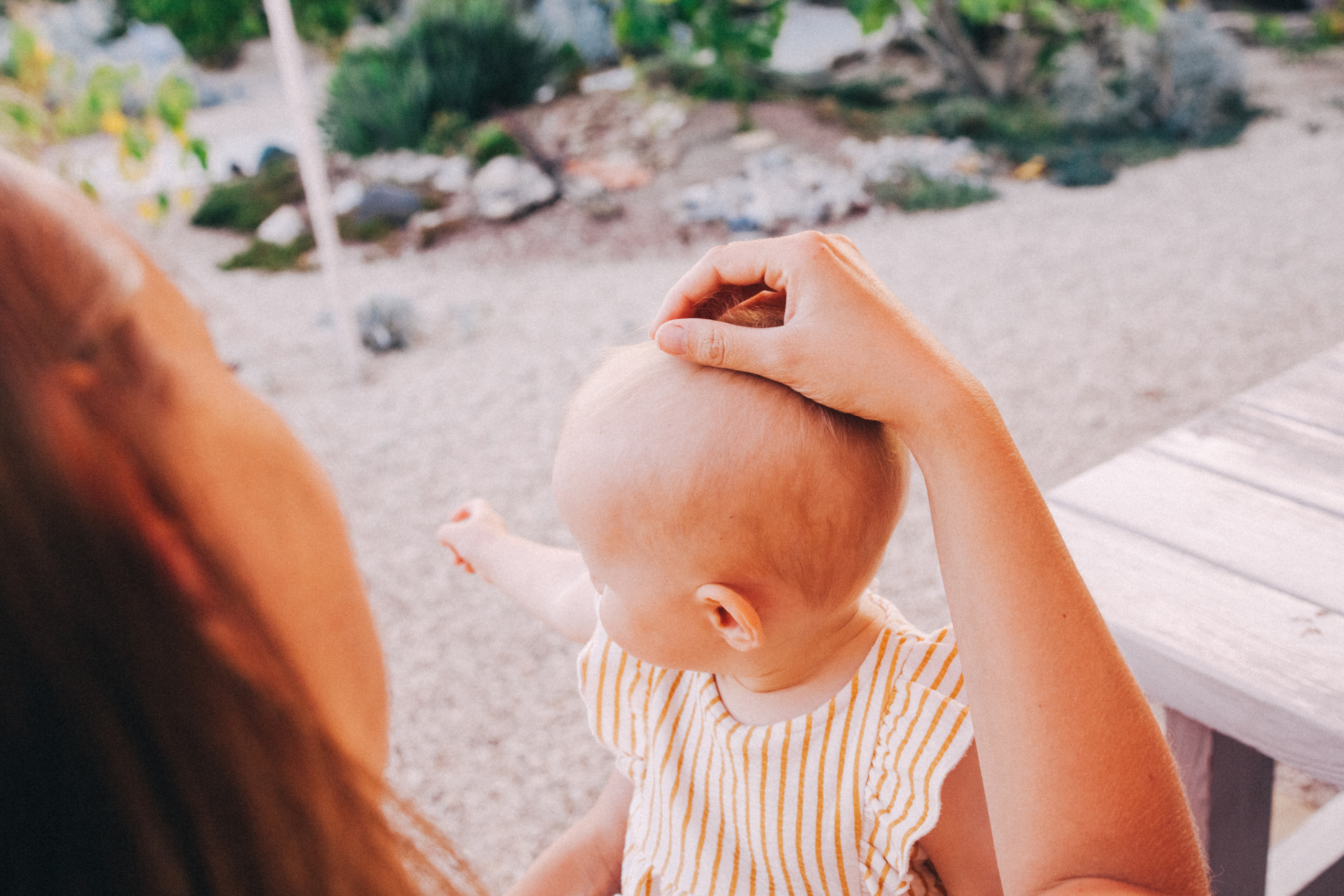 Маша и Соня. Отпуск в Крыму. Семейный фотограф, фотограф родов, репортажей фотограф в Санкт-Петербу