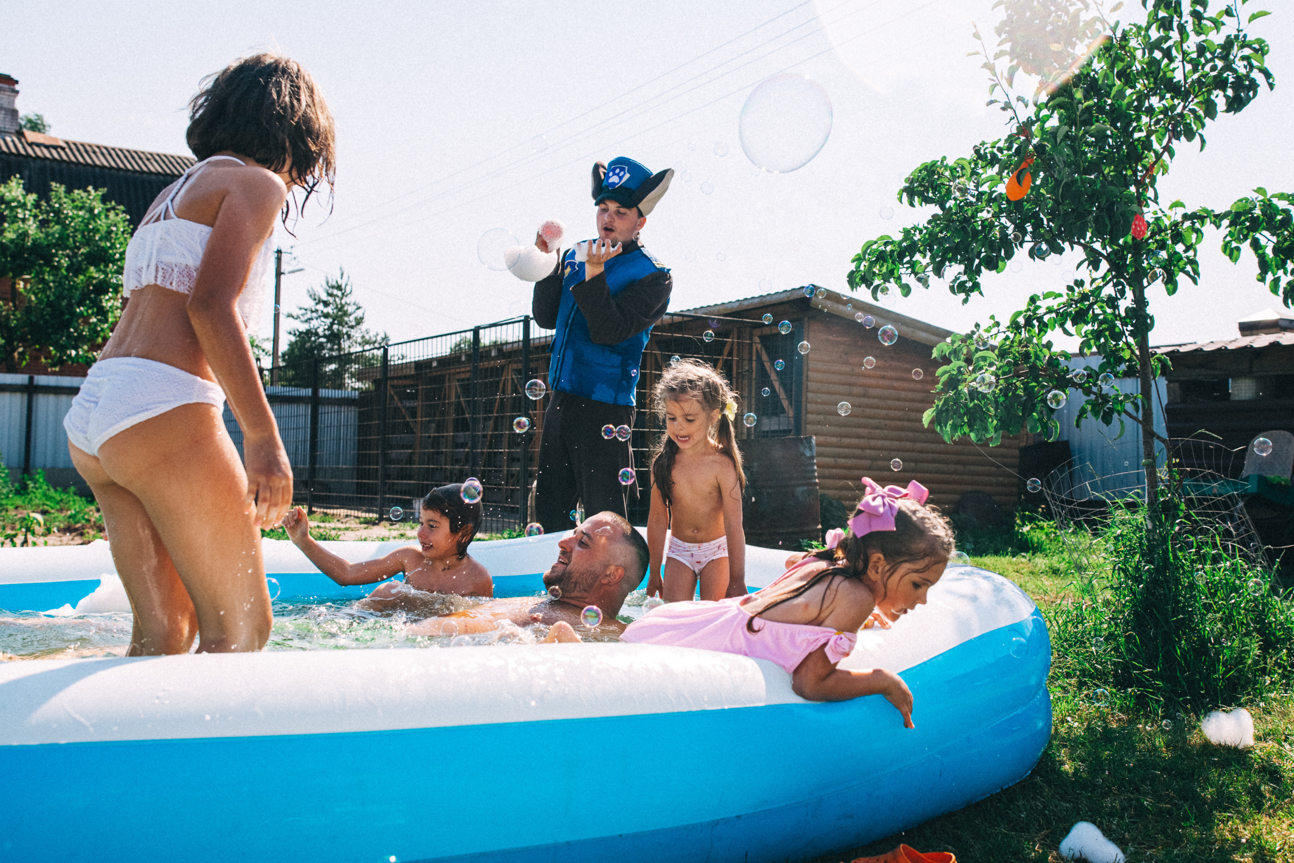Есении 5 лет. ДР на даче. Семейный фотограф, фотограф родов, репортажей фотограф в Санкт-Петербу