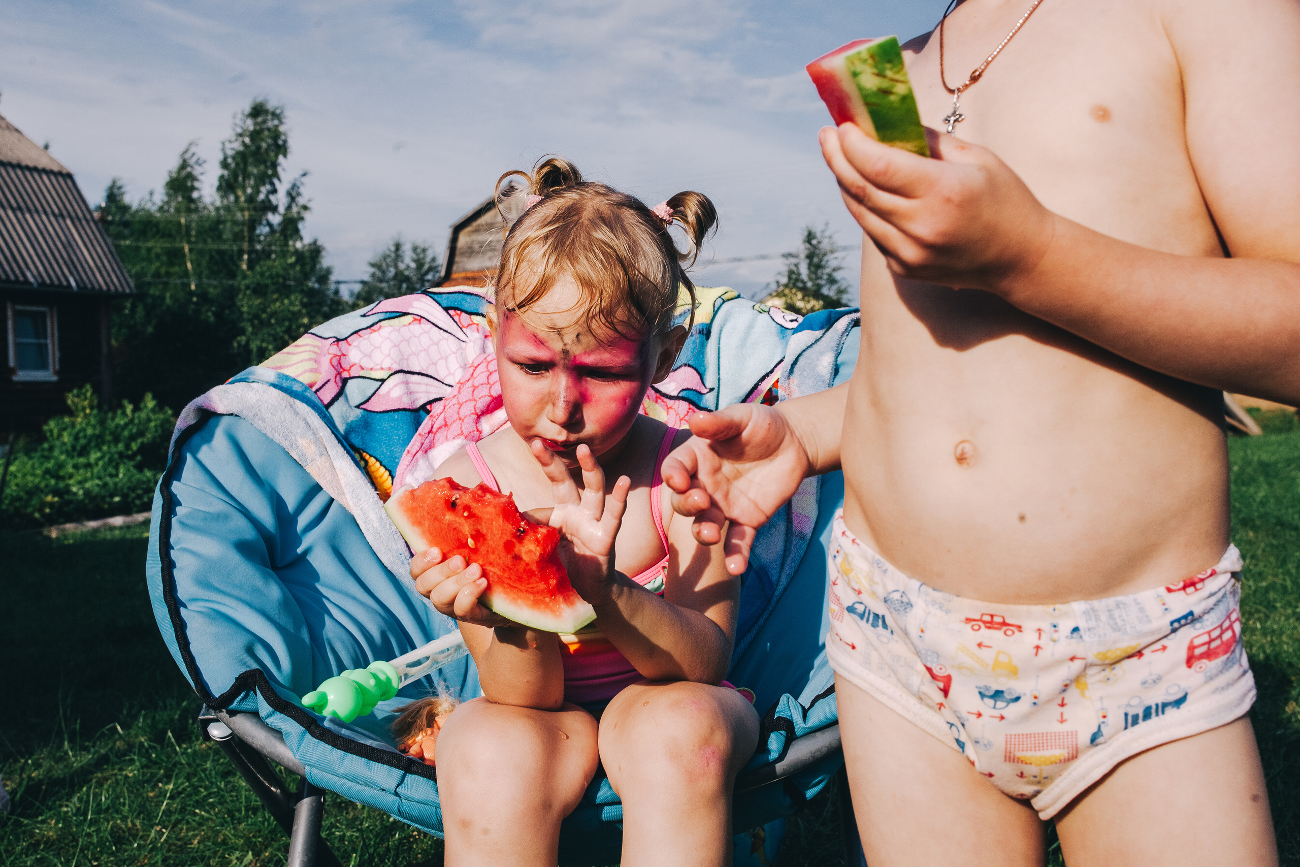 Ульяше 5 лет. Дачный деньрожденский день. Семейный фотограф, фотограф родов, репортажей фотограф в Санкт-Петербу