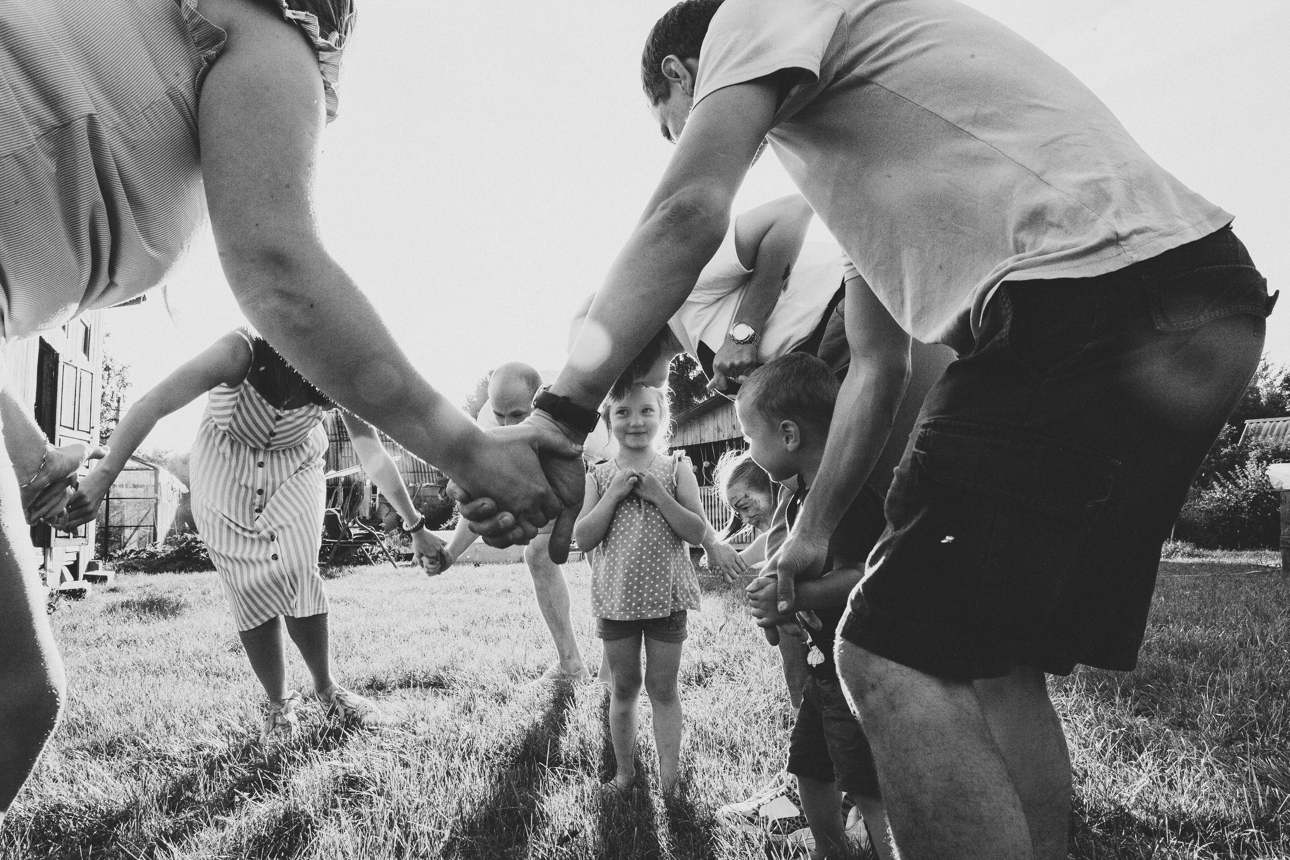 Ульяше 5 лет. Дачный деньрожденский день. Семейный фотограф, фотограф родов, репортажей фотограф в Санкт-Петербу