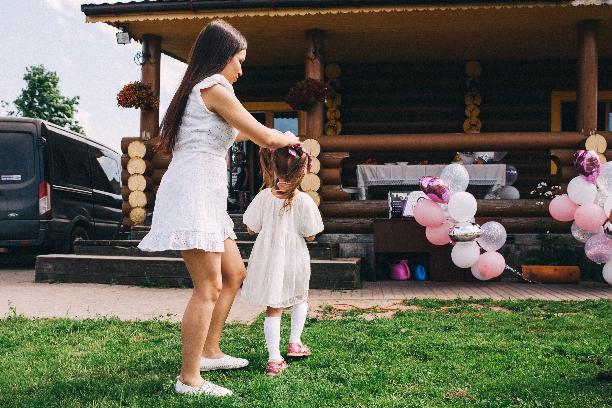 Есении 5 лет. ДР на даче. Семейный фотограф, фотограф родов, репортажей фотограф в Санкт-Петербу