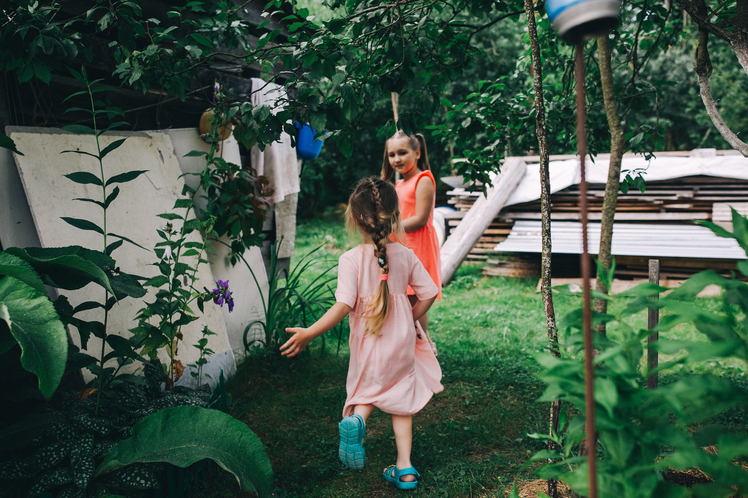 Ульяше 5 лет. Дачный деньрожденский день. Семейный фотограф, фотограф родов, репортажей фотограф в Санкт-Петербу
