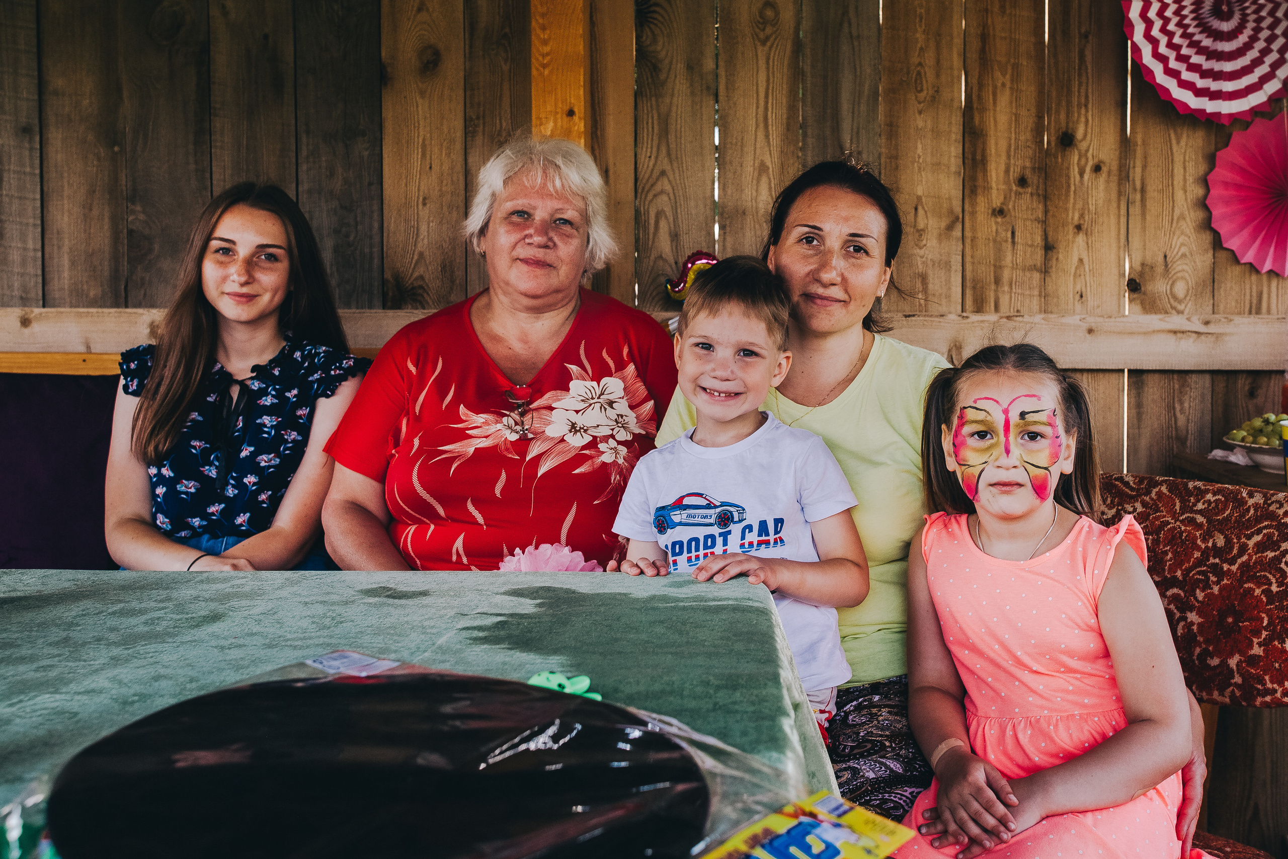 Ульяше 5 лет. Дачный деньрожденский день. Семейный фотограф, фотограф родов, репортажей фотограф в Санкт-Петербу