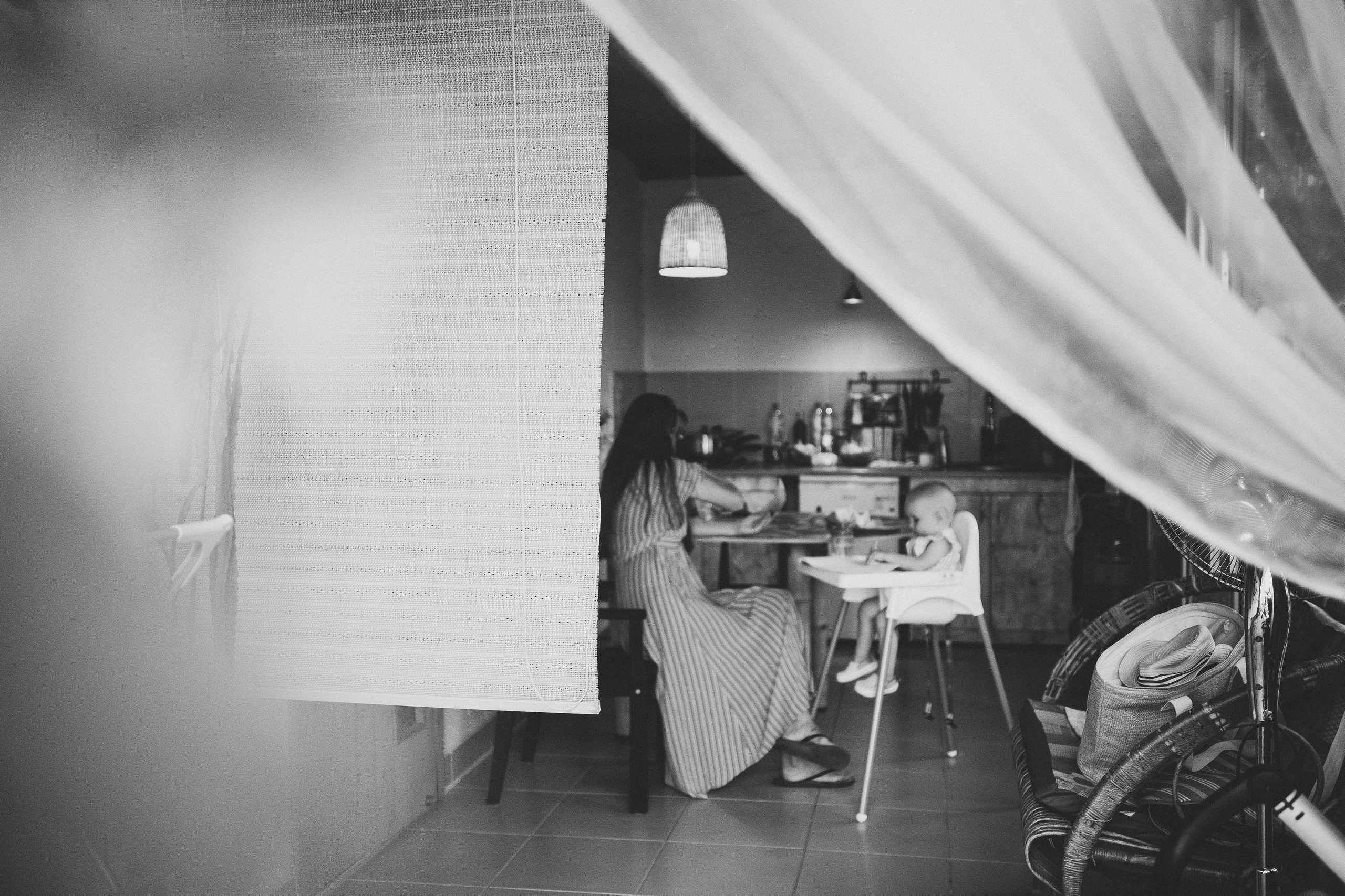 Маша и Соня. Отпуск в Крыму. Семейный фотограф, фотограф родов, репортажей фотограф в Санкт-Петербу