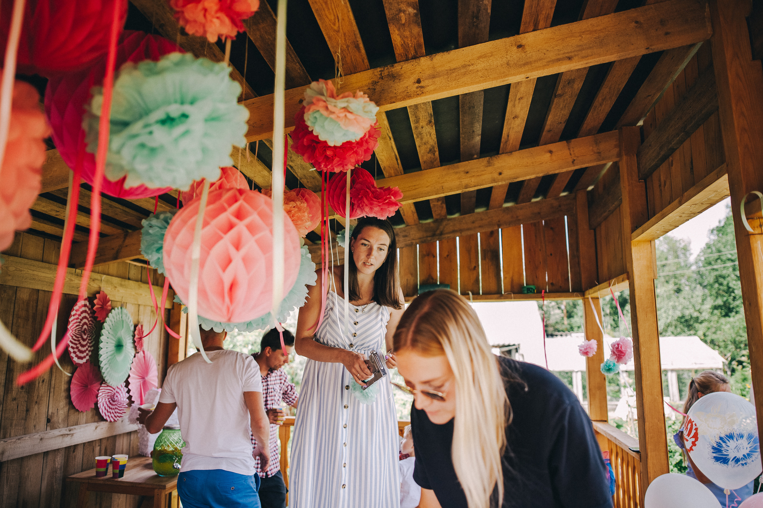 Ульяше 5 лет. Дачный деньрожденский день. Семейный фотограф, фотограф родов, репортажей фотограф в Санкт-Петербу