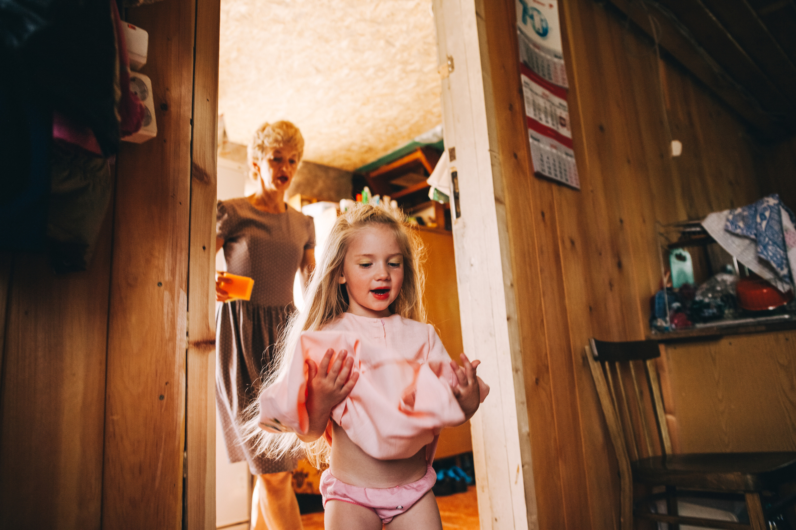 Ульяше 5 лет. Дачный деньрожденский день. Семейный фотограф, фотограф родов, репортажей фотограф в Санкт-Петербу