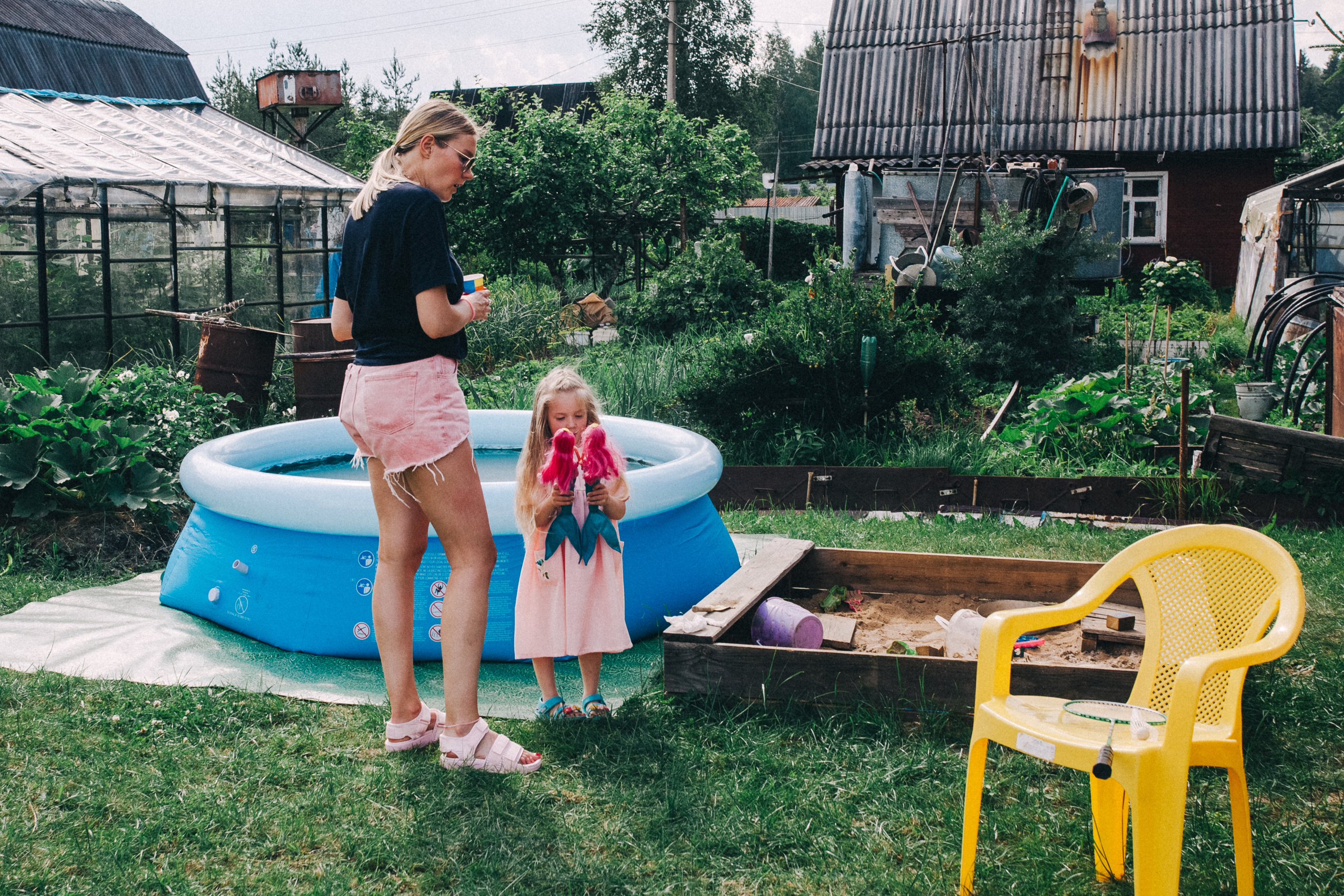 Ульяше 5 лет. Дачный деньрожденский день. Семейный фотограф, фотограф родов, репортажей фотограф в Санкт-Петербу