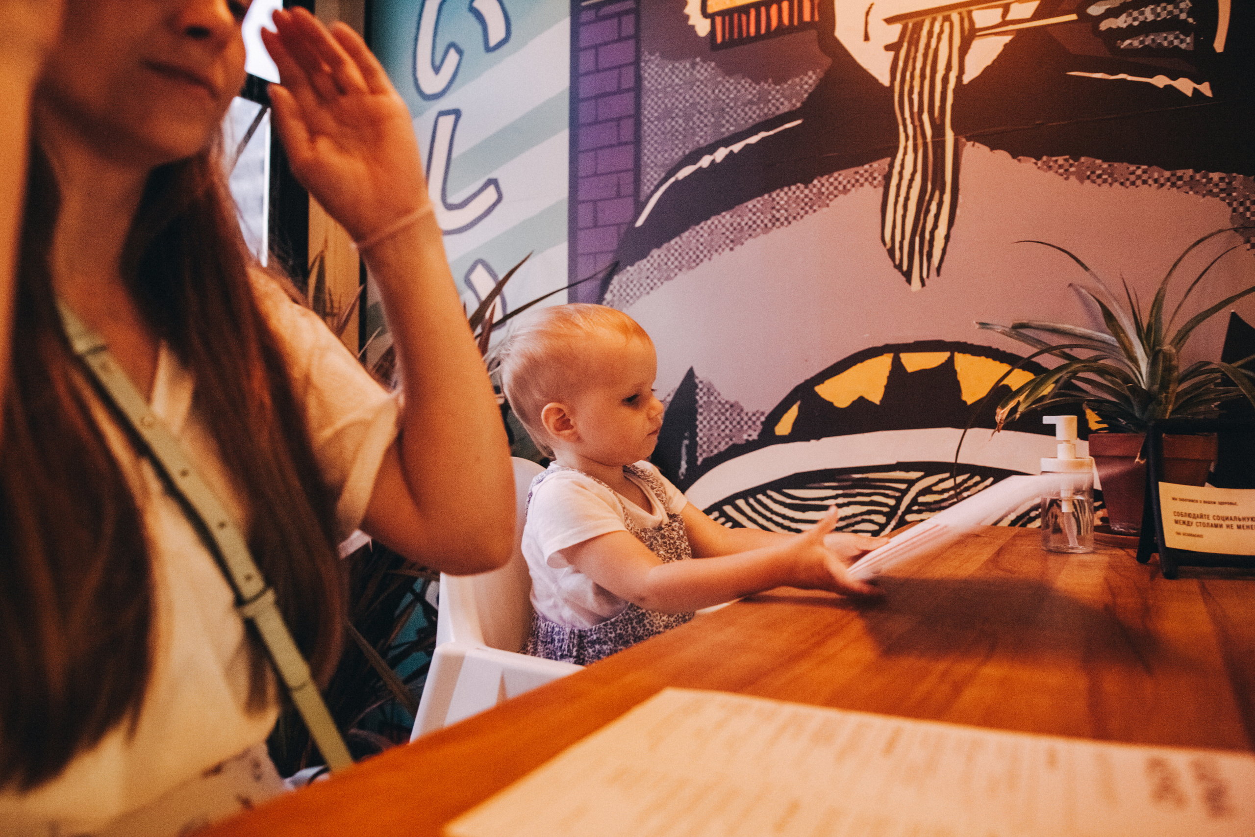 Вася, Маша, Соня. Отпуск в Адлере. Семейный фотограф, фотограф родов, репортажей фотограф в Санкт-Петербу