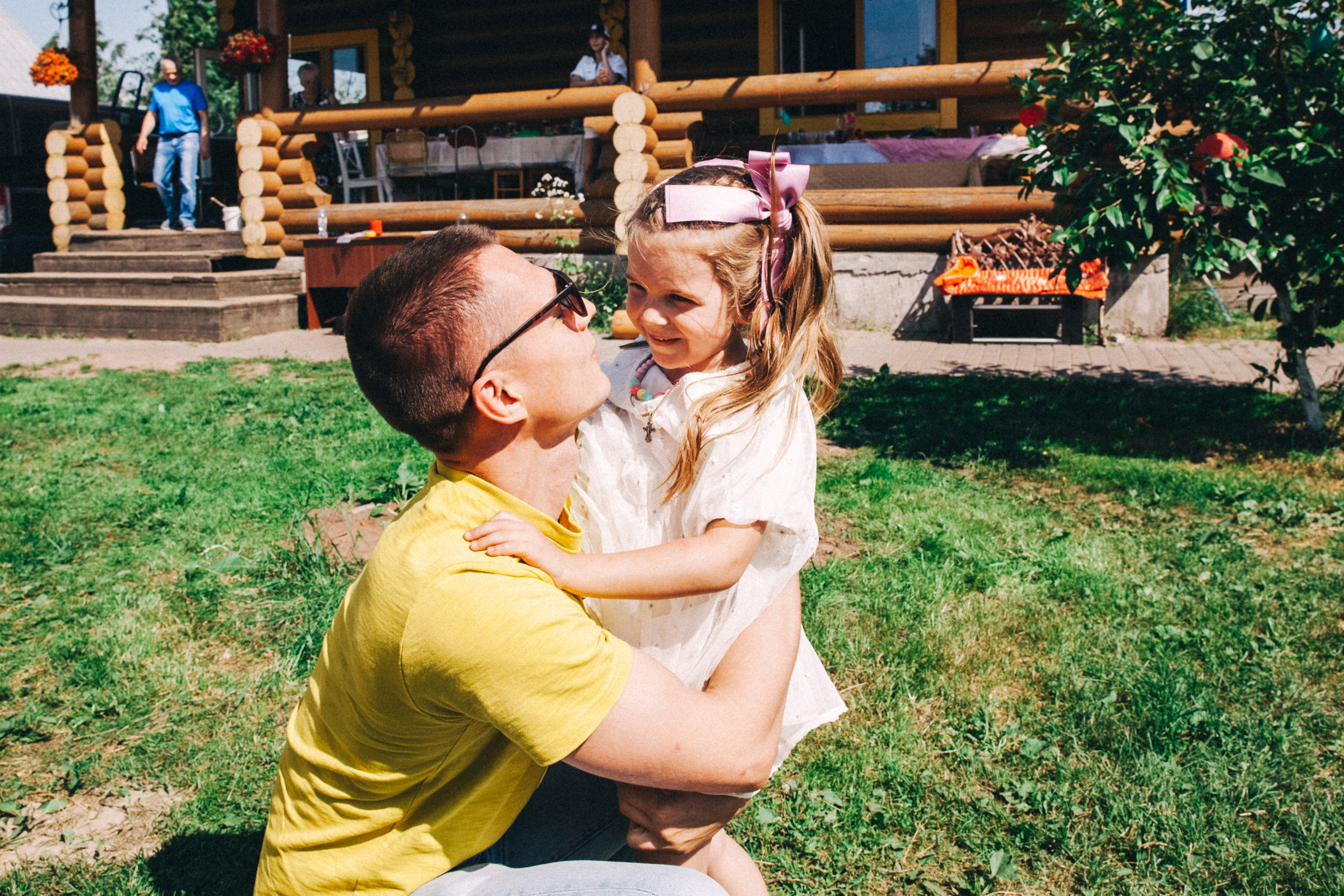 Есении 5 лет. ДР на даче. Семейный фотограф, фотограф родов, репортажей фотограф в Санкт-Петербу