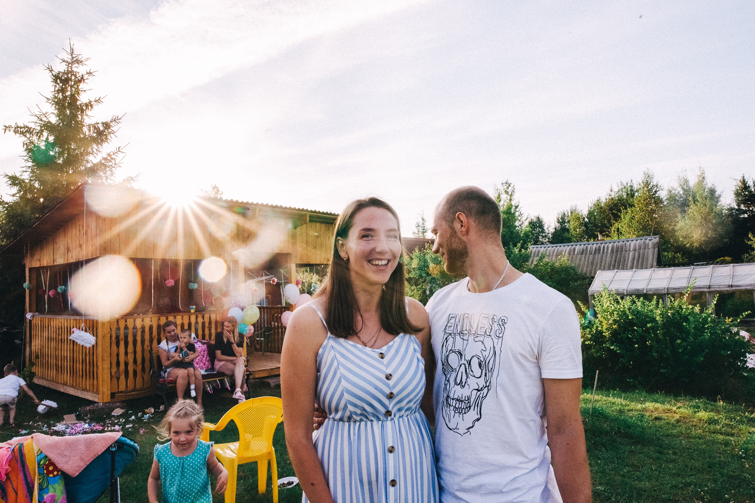 Ульяше 5 лет. Дачный деньрожденский день. Семейный фотограф, фотограф родов, репортажей фотограф в Санкт-Петербу