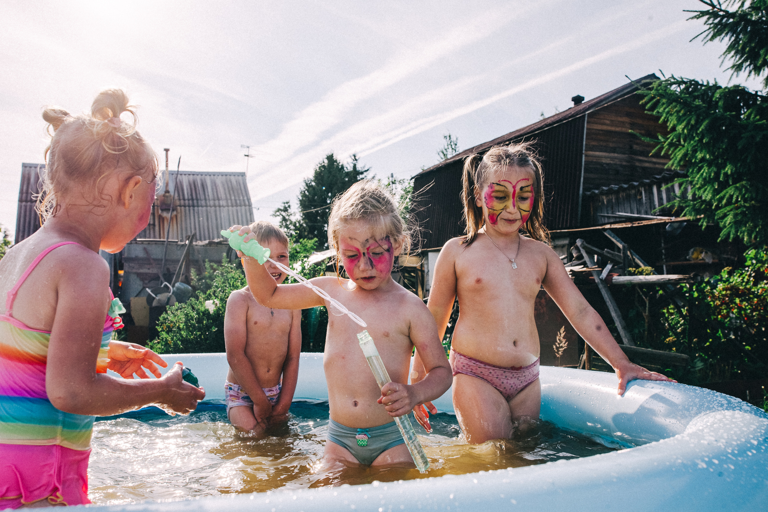 Ульяше 5 лет. Дачный деньрожденский день. Семейный фотограф, фотограф родов, репортажей фотограф в Санкт-Петербу