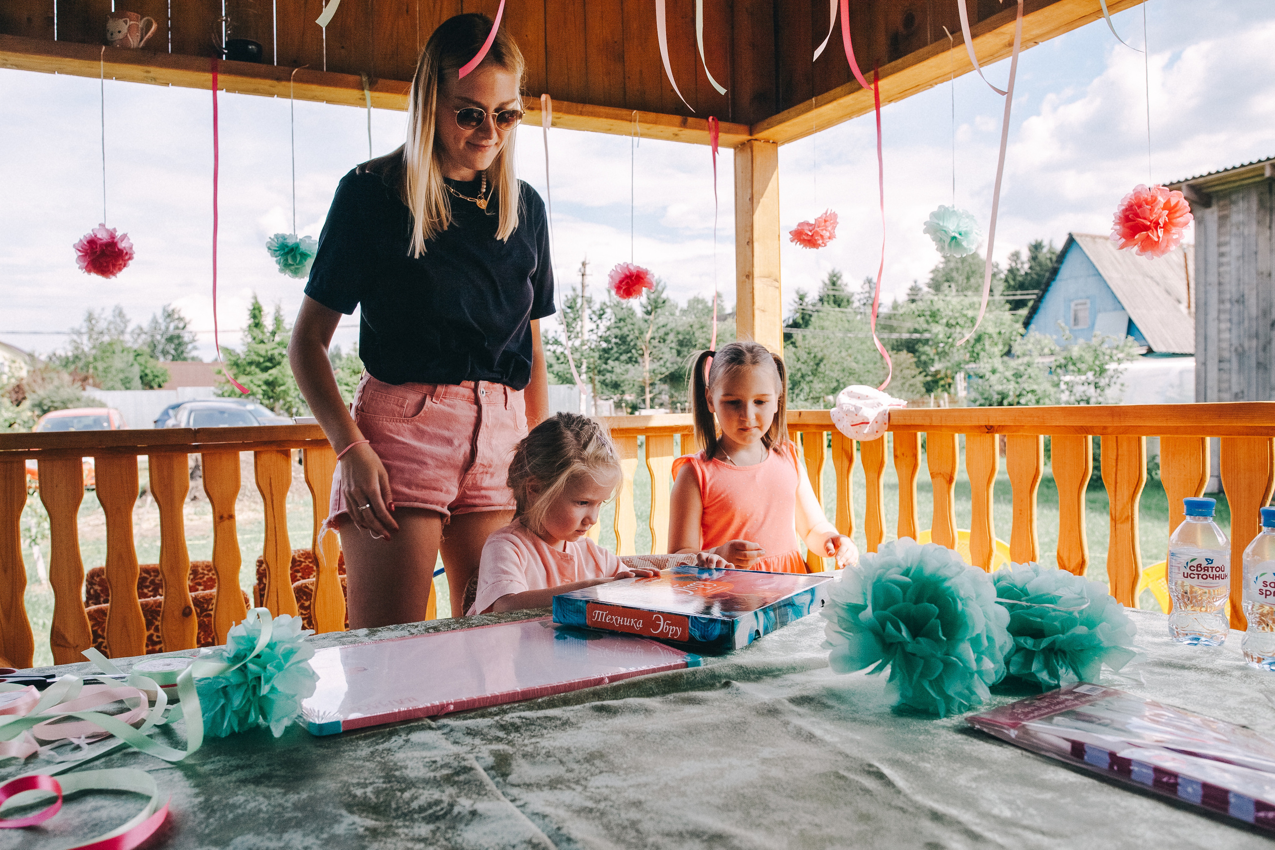 Ульяше 5 лет. Дачный деньрожденский день. Семейный фотограф, фотограф родов, репортажей фотограф в Санкт-Петербу