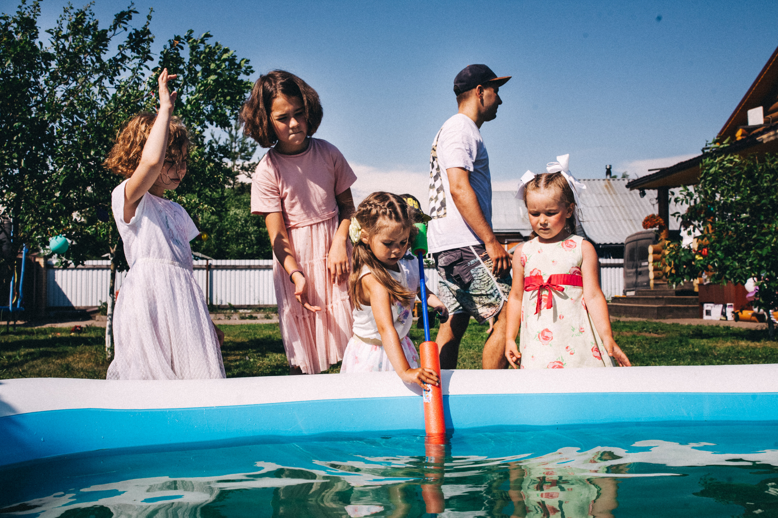Есении 5 лет. ДР на даче. Семейный фотограф, фотограф родов, репортажей фотограф в Санкт-Петербу