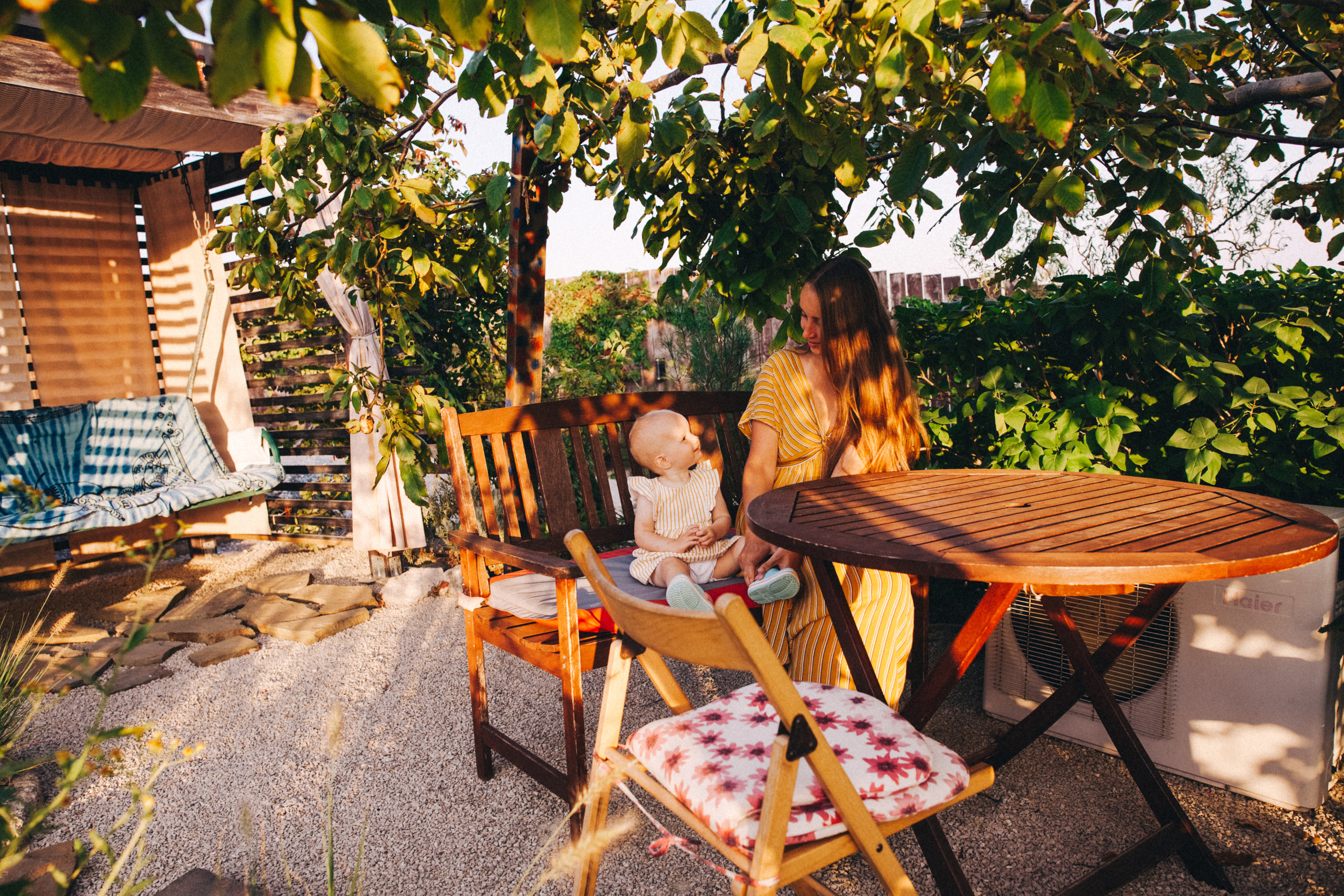 Маша и Соня. Отпуск в Крыму. Семейный фотограф, фотограф родов, репортажей фотограф в Санкт-Петербу