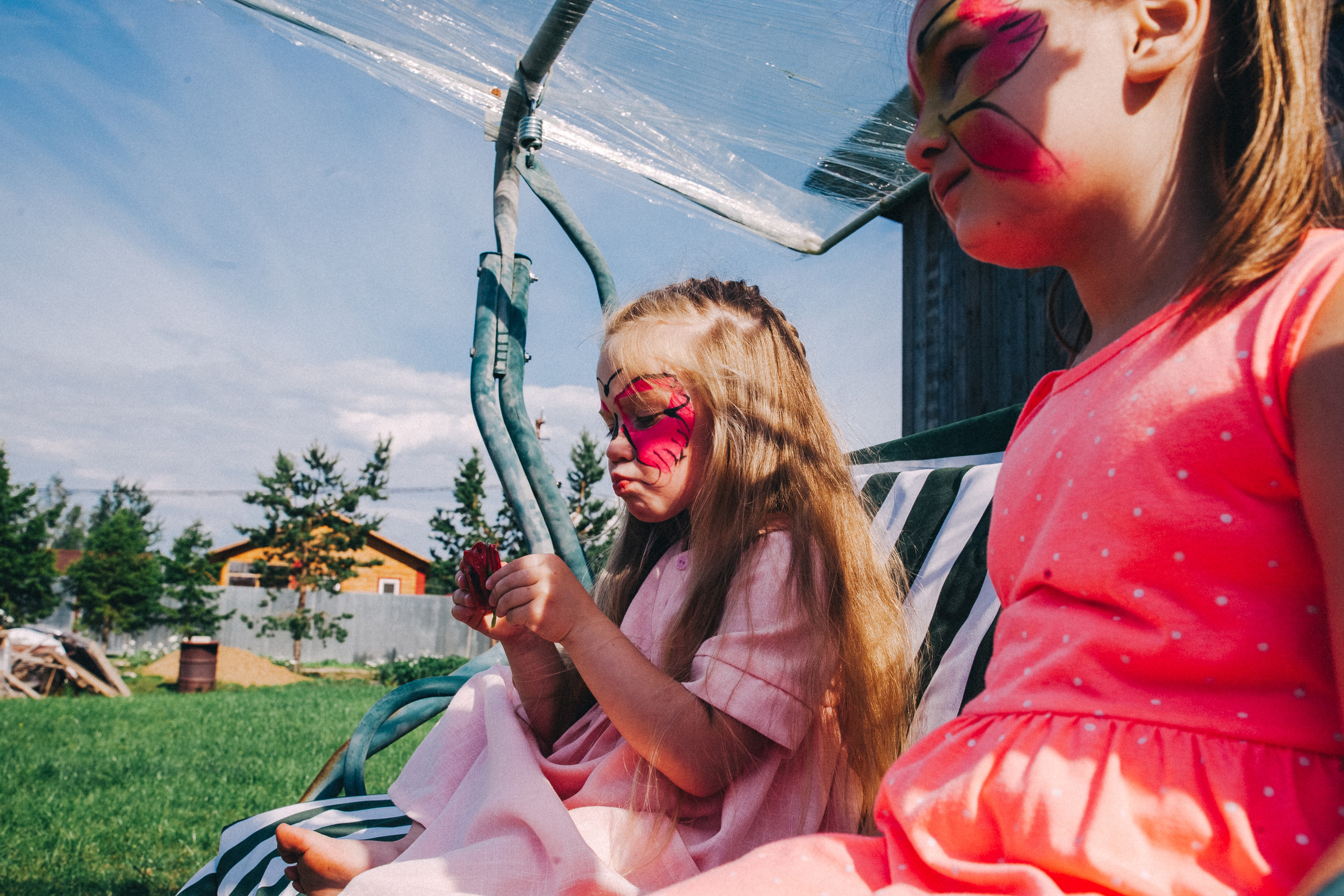 Ульяше 5 лет. Дачный деньрожденский день. Семейный фотограф, фотограф родов, репортажей фотограф в Санкт-Петербу