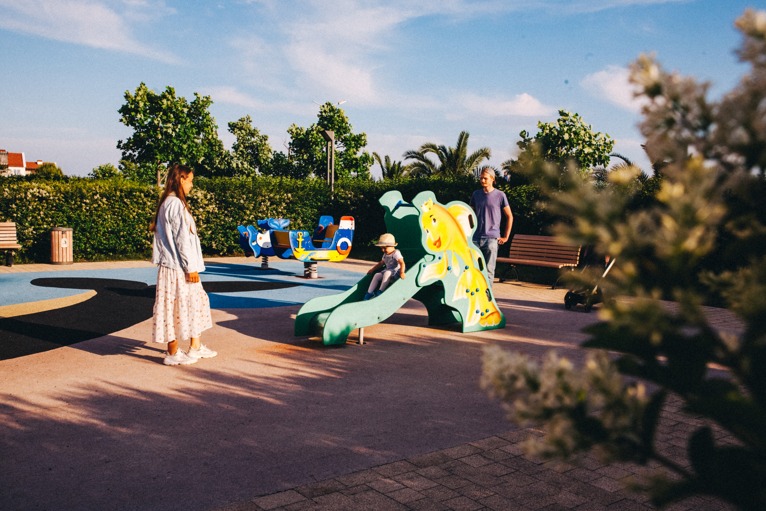 Вася, Маша, Соня. Отпуск в Адлере. Семейный фотограф, фотограф родов, репортажей фотограф в Санкт-Петербу