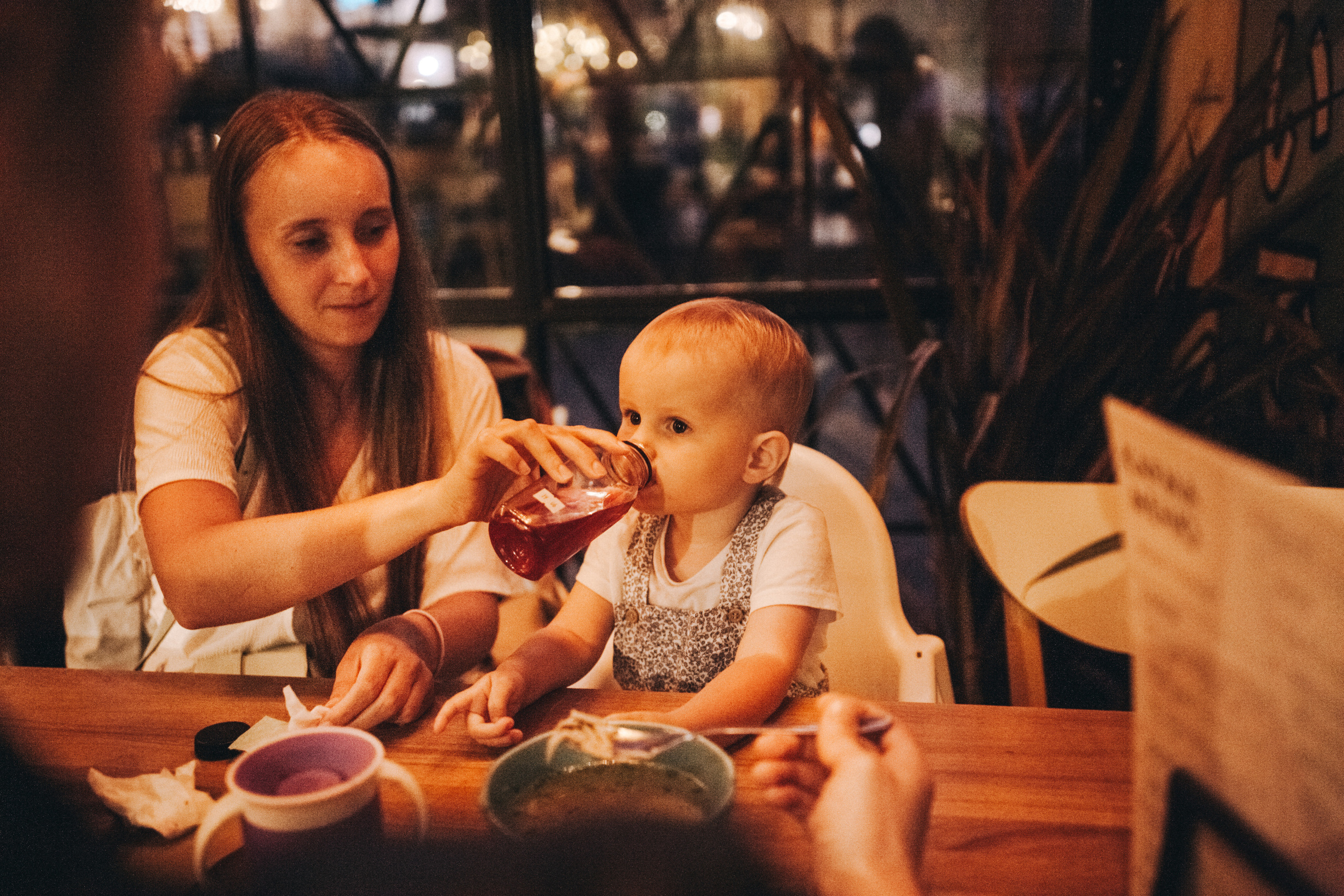 Вася, Маша, Соня. Отпуск в Адлере. Семейный фотограф, фотограф родов, репортажей фотограф в Санкт-Петербу