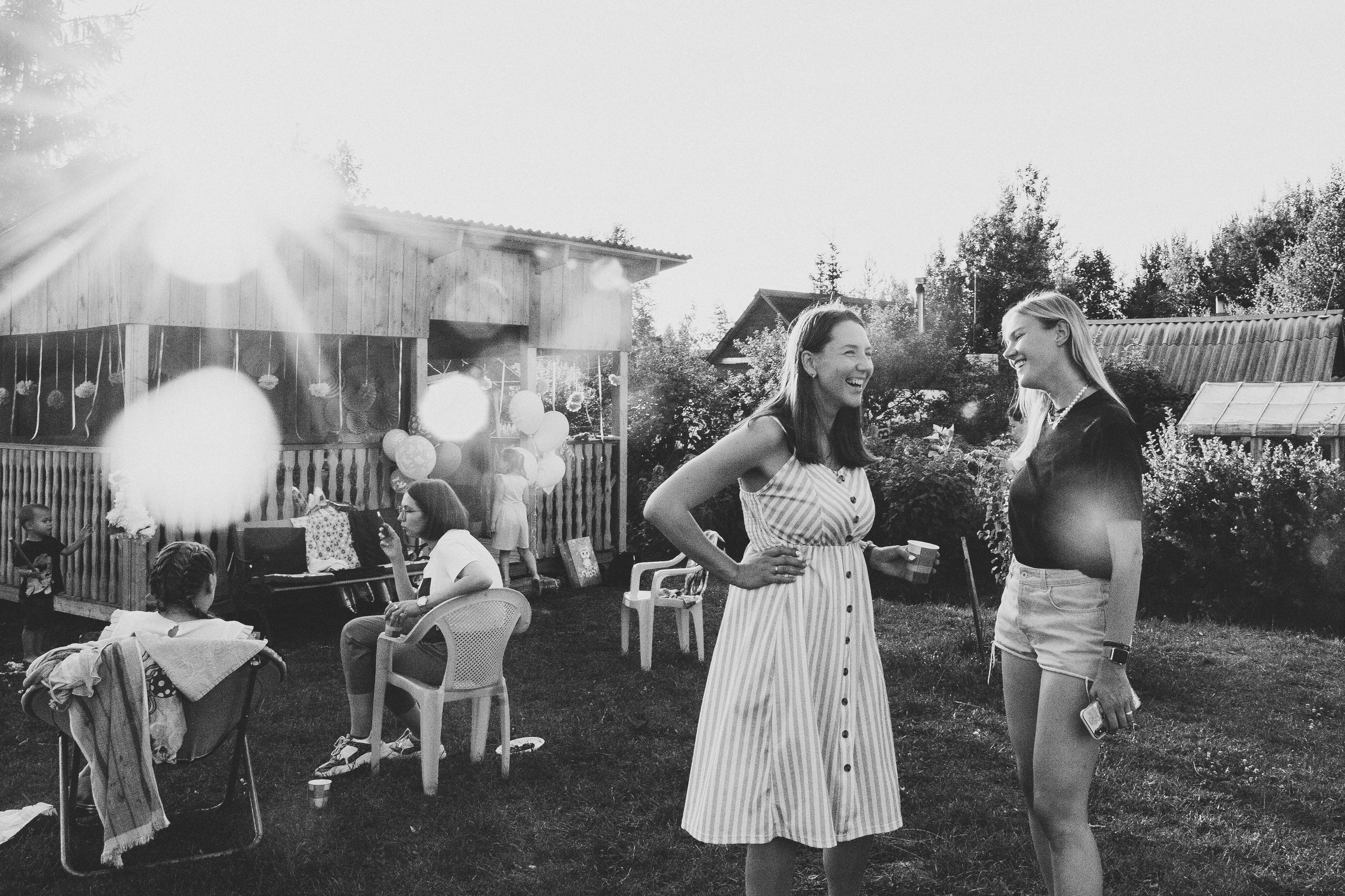 Ульяше 5 лет. Дачный деньрожденский день. Семейный фотограф, фотограф родов, репортажей фотограф в Санкт-Петербу