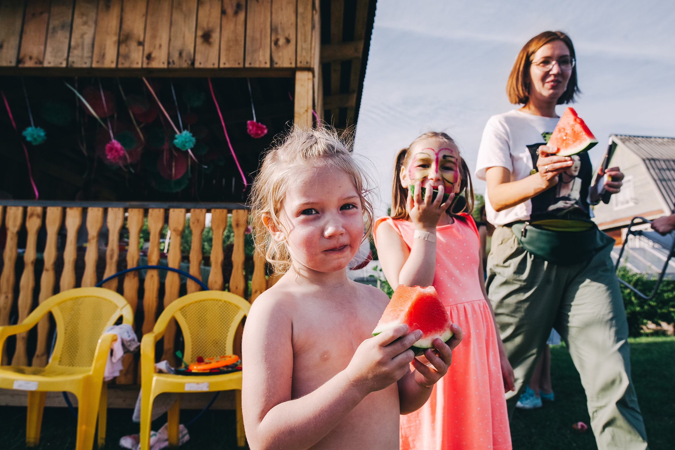 Ульяше 5 лет. Дачный деньрожденский день. Семейный фотограф, фотограф родов, репортажей фотограф в Санкт-Петербу