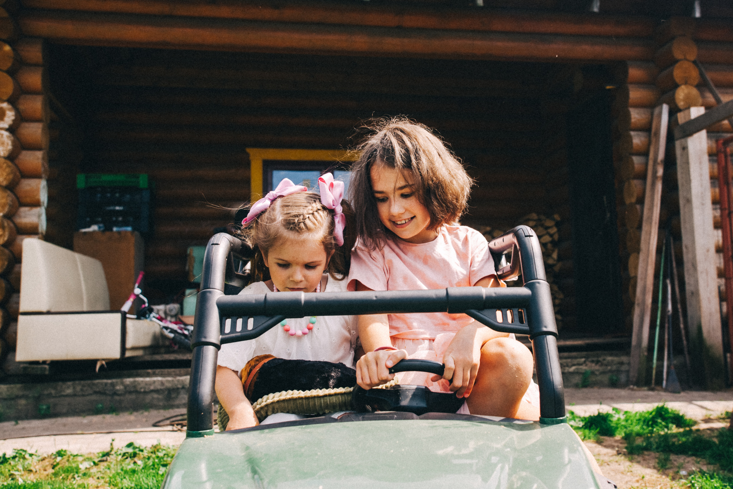 Есении 5 лет. ДР на даче. Семейный фотограф, фотограф родов, репортажей фотограф в Санкт-Петербу