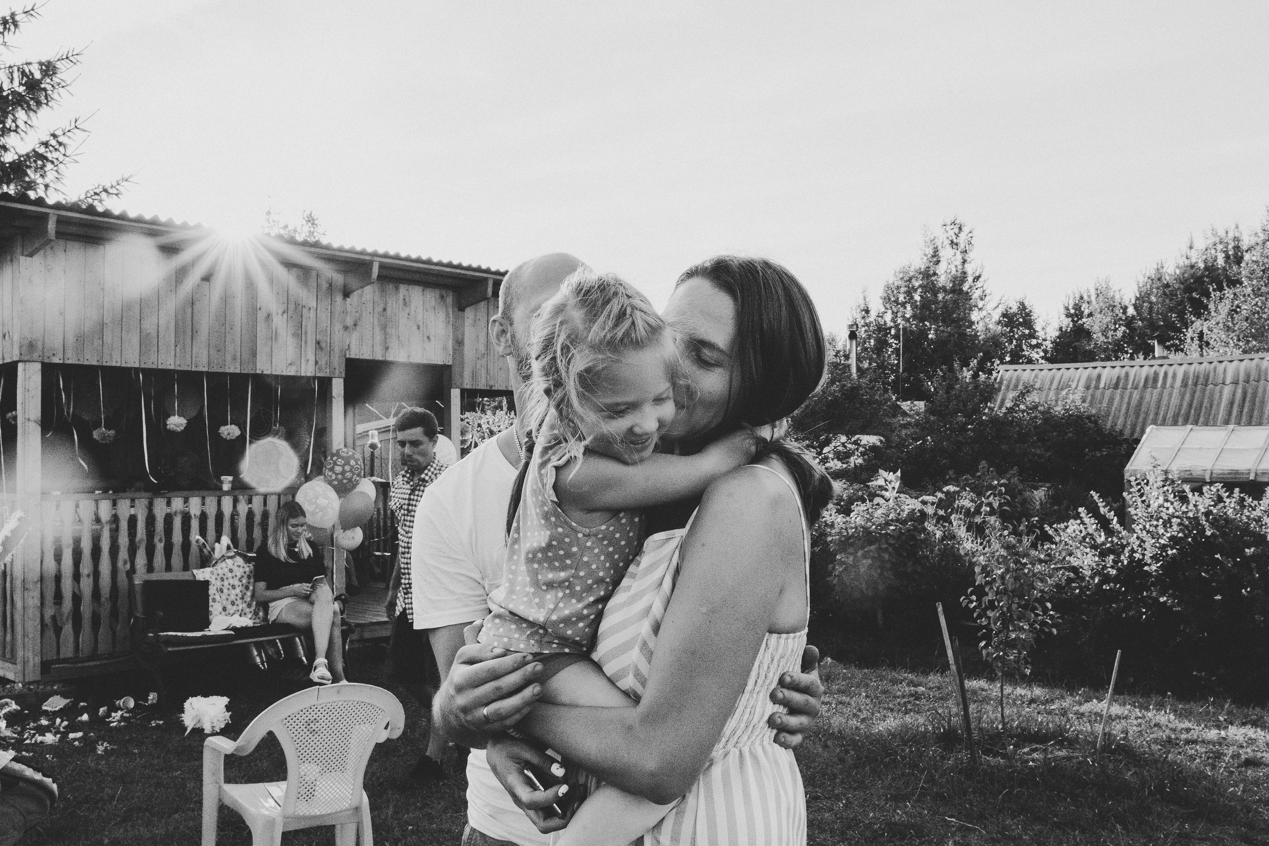 Ульяше 5 лет. Дачный деньрожденский день. Семейный фотограф, фотограф родов, репортажей фотограф в Санкт-Петербу