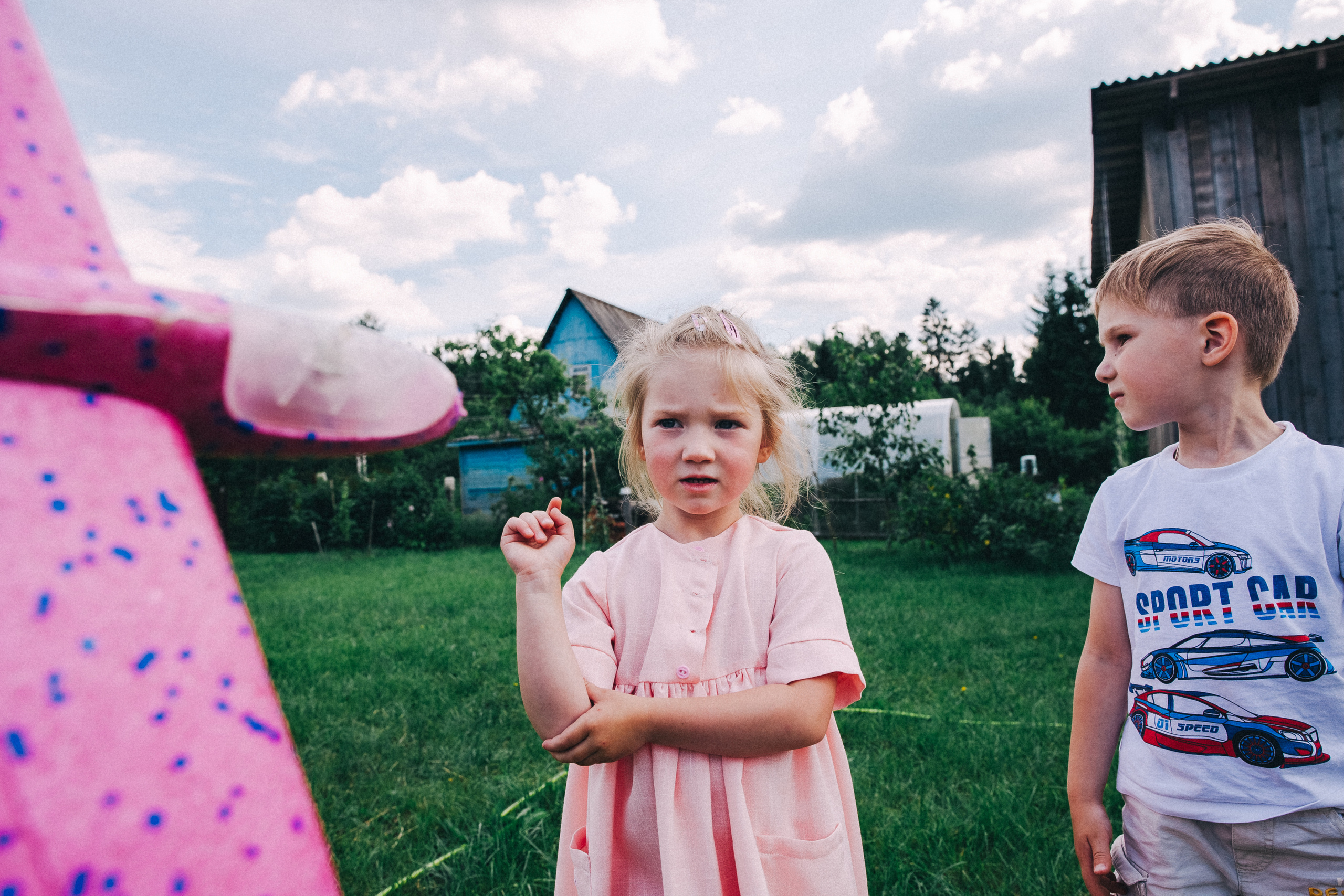 Ульяше 5 лет. Дачный деньрожденский день. Семейный фотограф, фотограф родов, репортажей фотограф в Санкт-Петербу