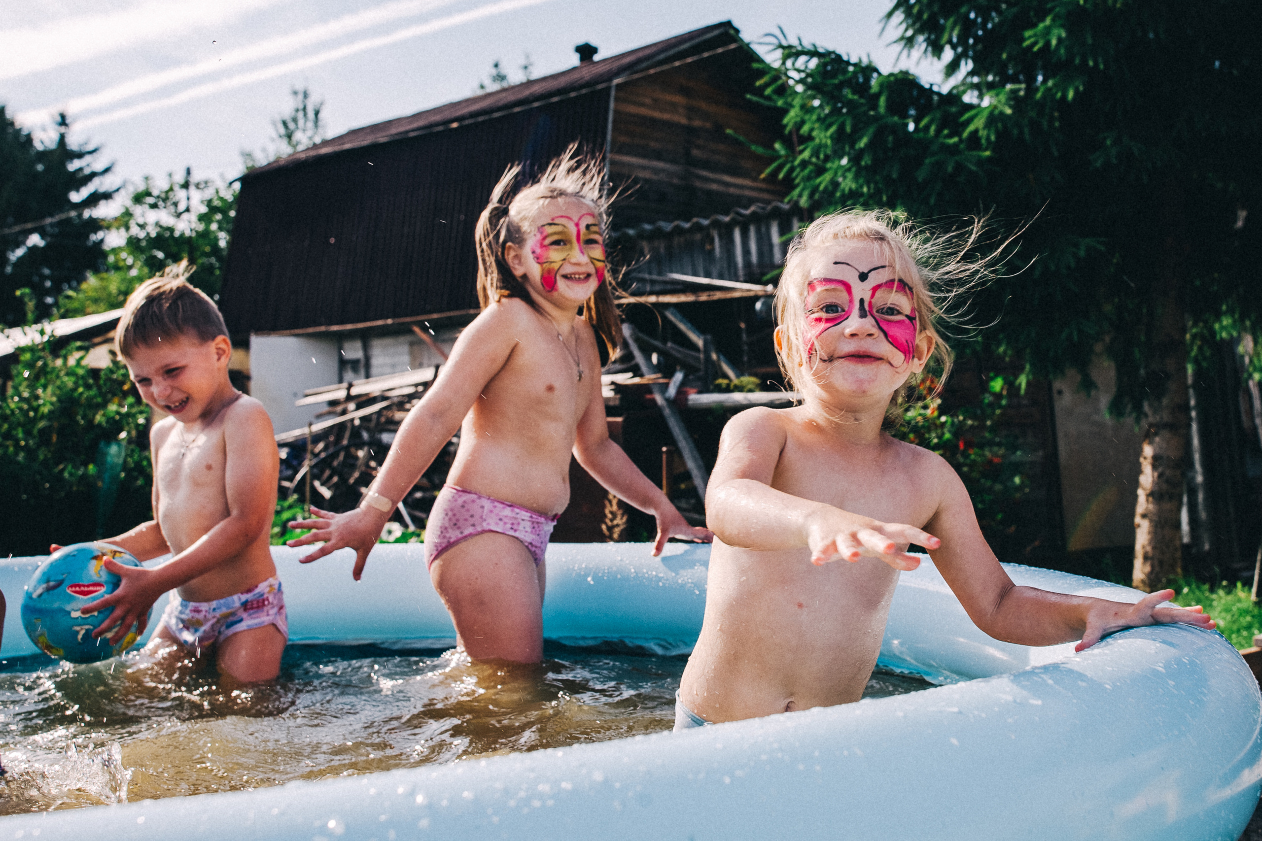 Ульяше 5 лет. Дачный деньрожденский день. Семейный фотограф, фотограф родов, репортажей фотограф в Санкт-Петербу
