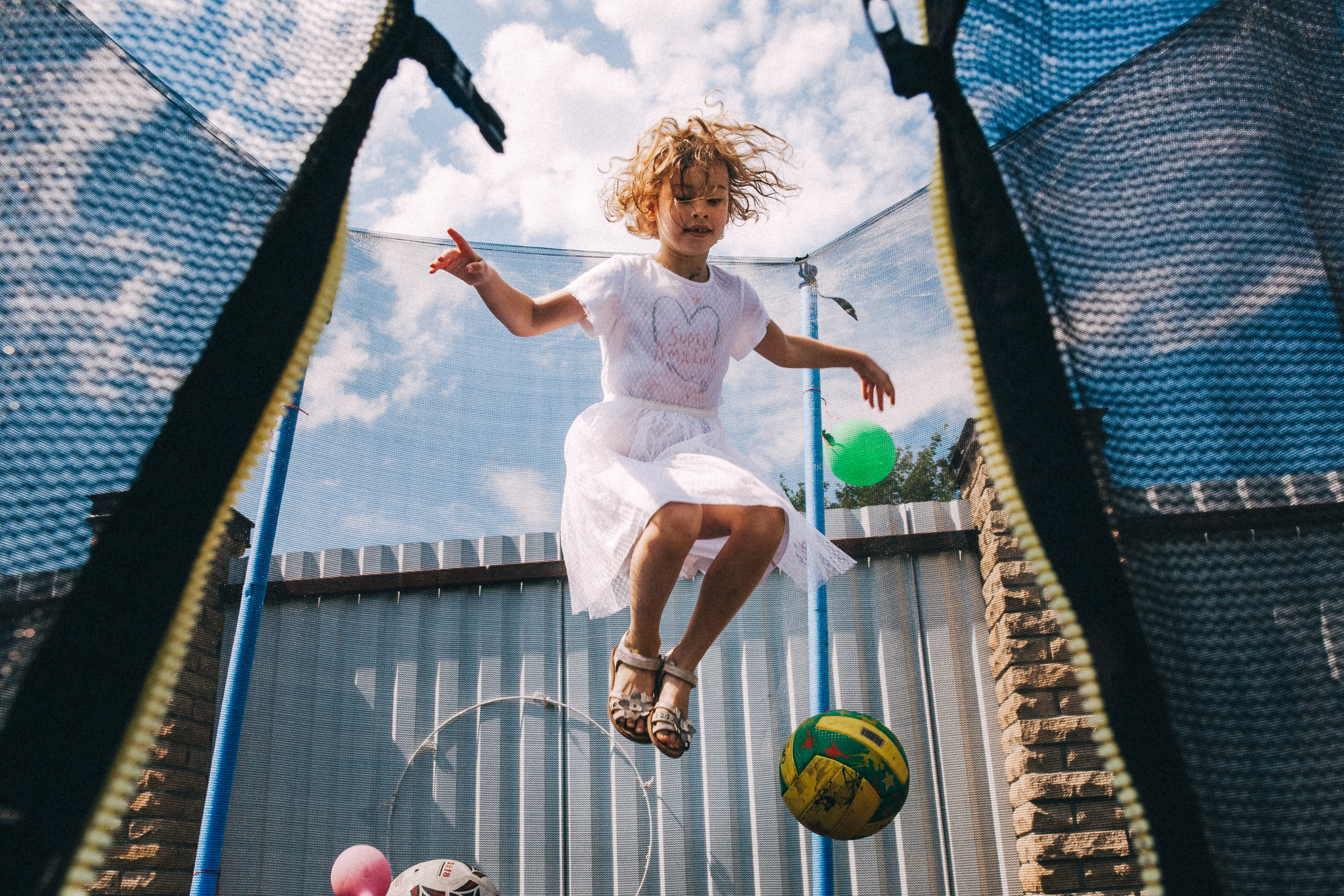 Есении 5 лет. ДР на даче. Семейный фотограф, фотограф родов, репортажей фотограф в Санкт-Петербу