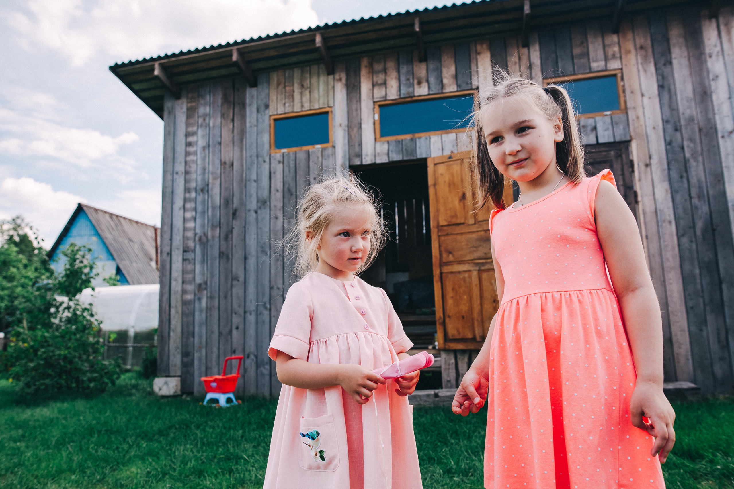 Ульяше 5 лет. Дачный деньрожденский день. Семейный фотограф, фотограф родов, репортажей фотограф в Санкт-Петербу