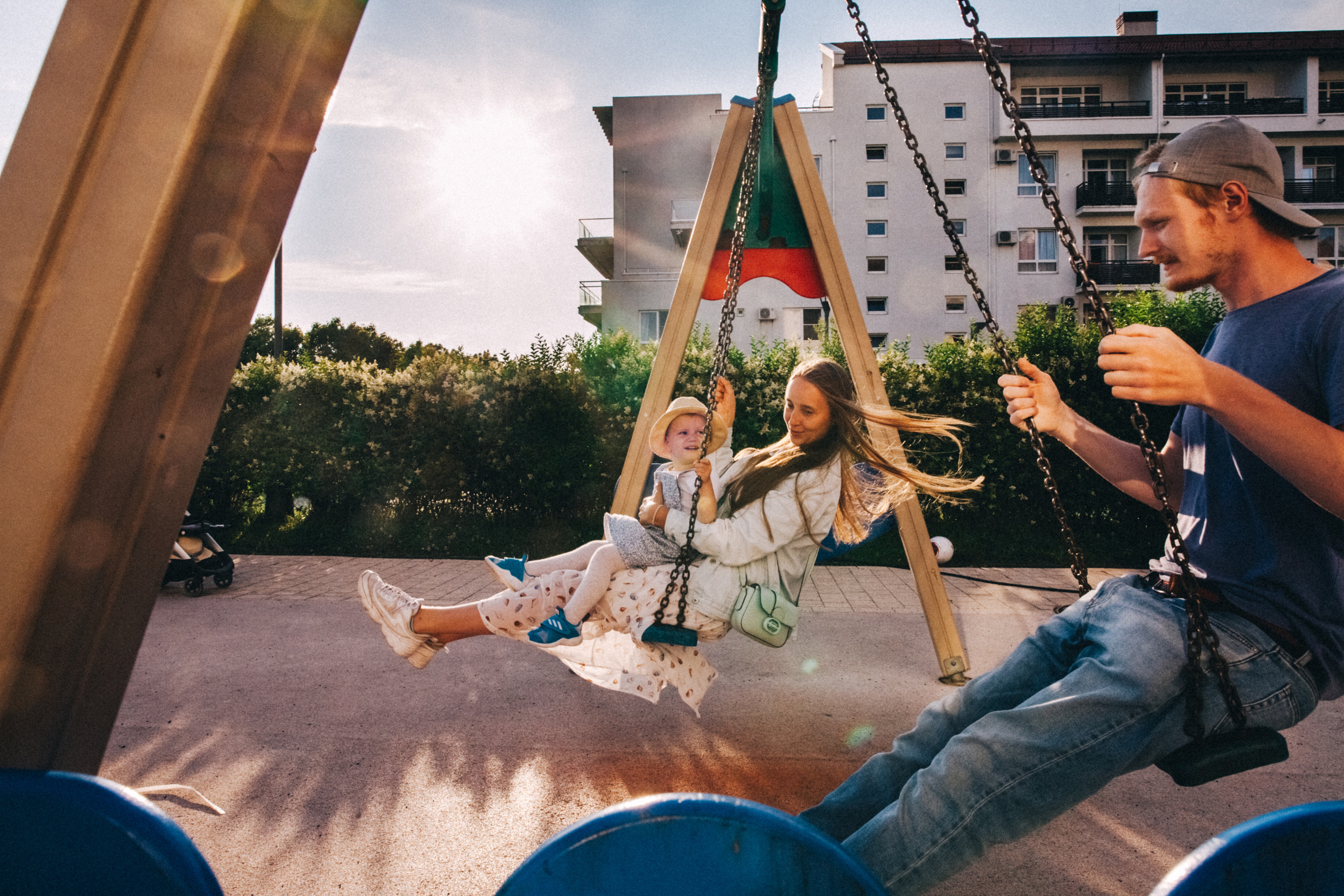 Вася, Маша, Соня. Отпуск в Адлере. Семейный фотограф, фотограф родов, репортажей фотограф в Санкт-Петербу