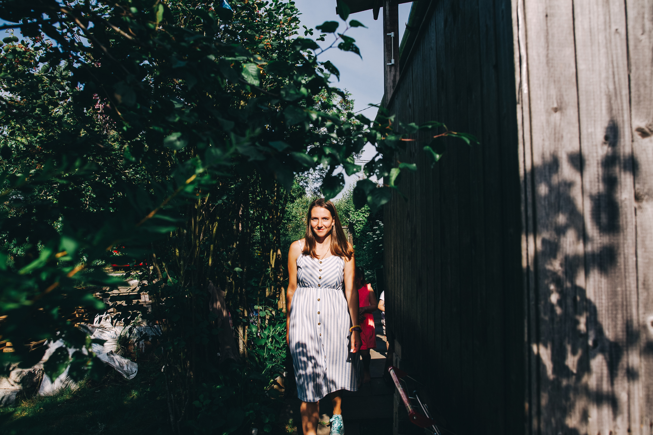 Ульяше 5 лет. Дачный деньрожденский день. Семейный фотограф, фотограф родов, репортажей фотограф в Санкт-Петербу