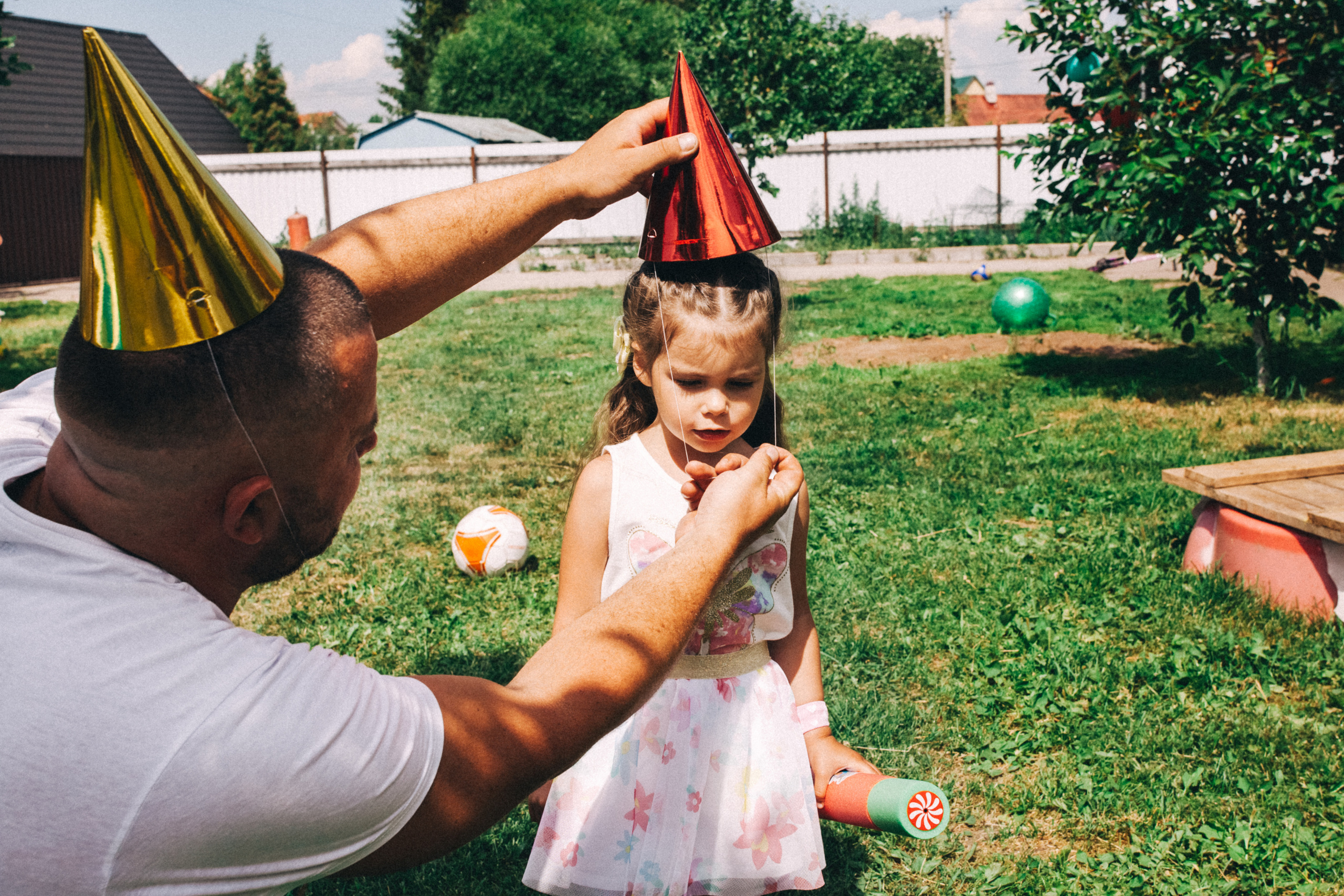 Есении 5 лет. ДР на даче. Семейный фотограф, фотограф родов, репортажей фотограф в Санкт-Петербу