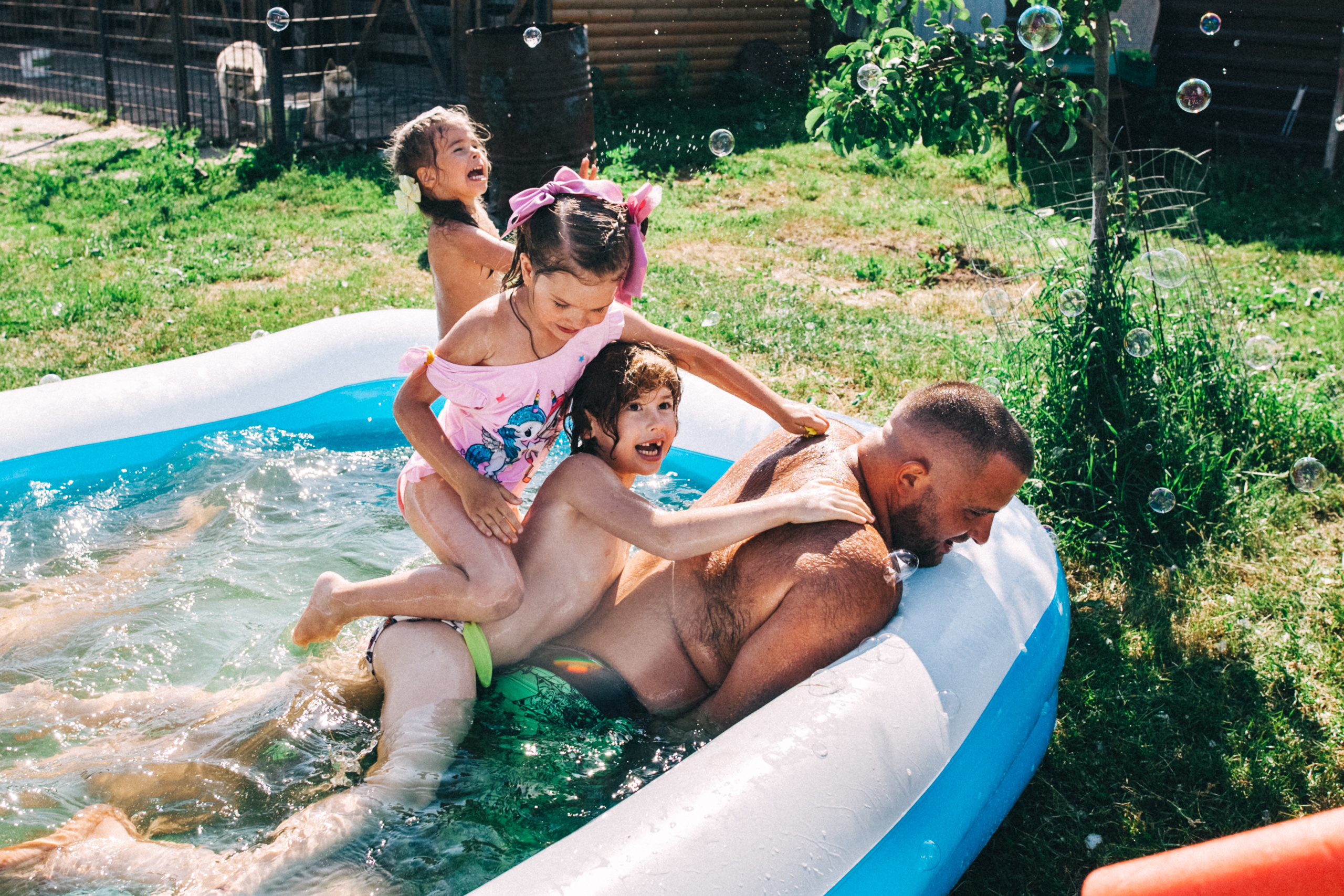 Есении 5 лет. ДР на даче. Семейный фотограф, фотограф родов, репортажей фотограф в Санкт-Петербу