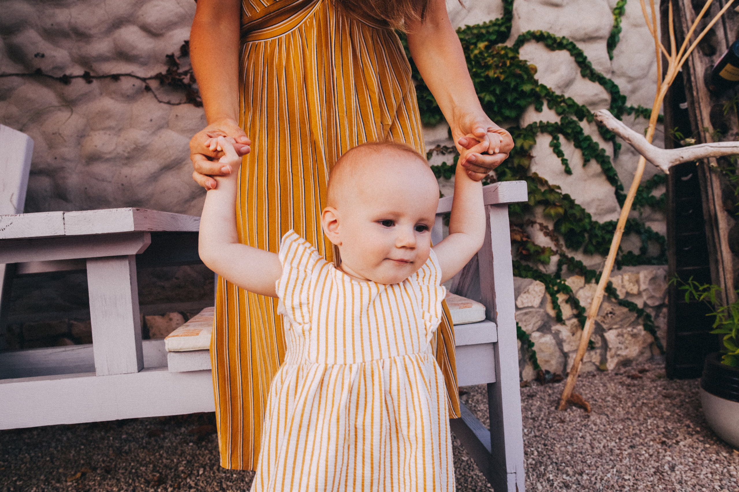 Маша и Соня. Отпуск в Крыму. Семейный фотограф, фотограф родов, репортажей фотограф в Санкт-Петербу