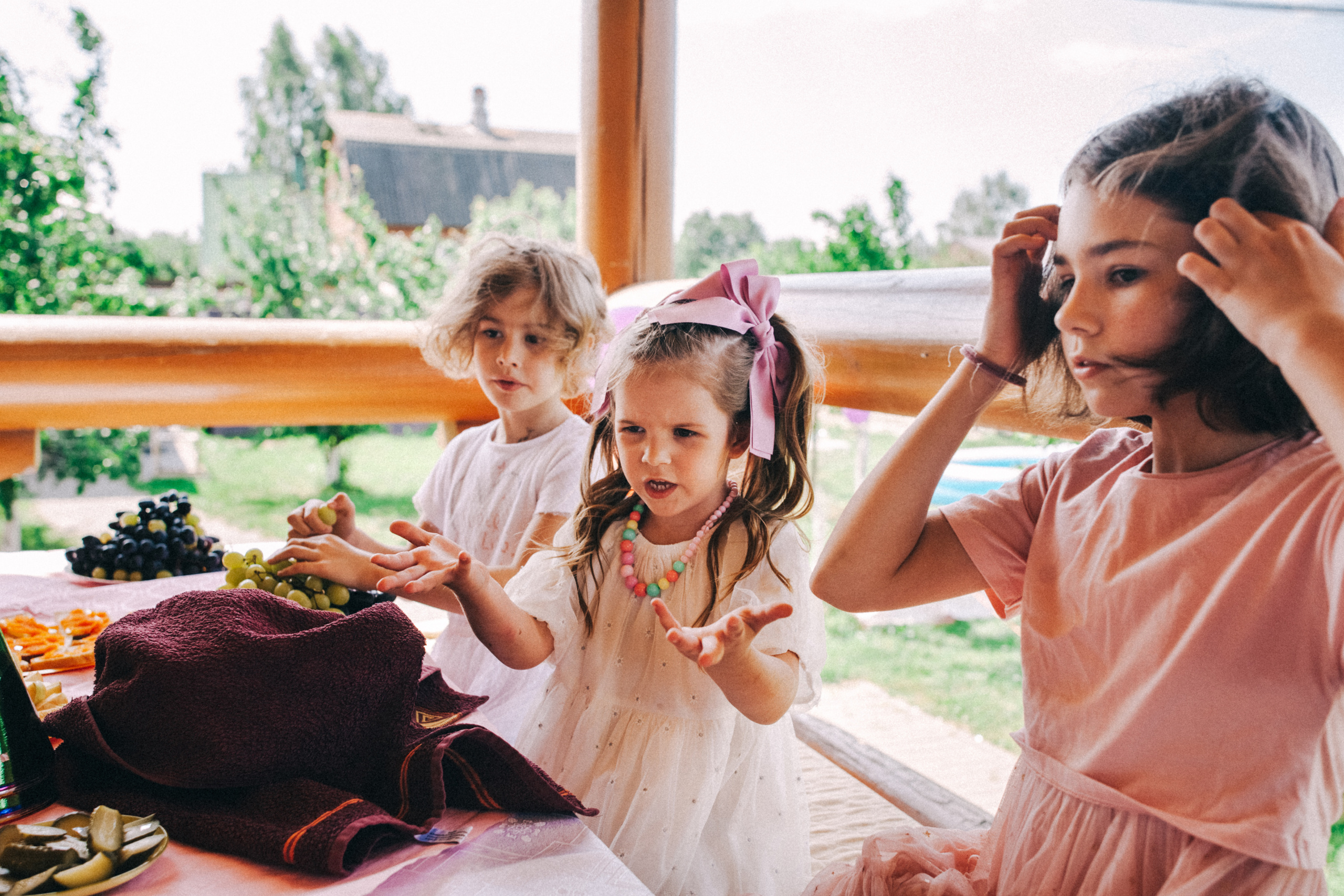 Есении 5 лет. ДР на даче. Семейный фотограф, фотограф родов, репортажей фотограф в Санкт-Петербу