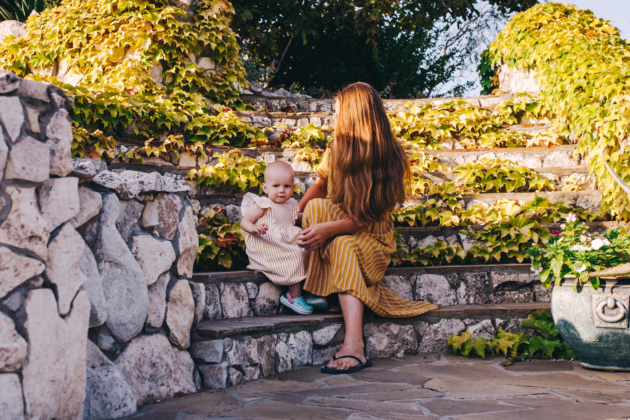 Маша и Соня. Отпуск в Крыму. Семейный фотограф, фотограф родов, репортажей фотограф в Санкт-Петербу