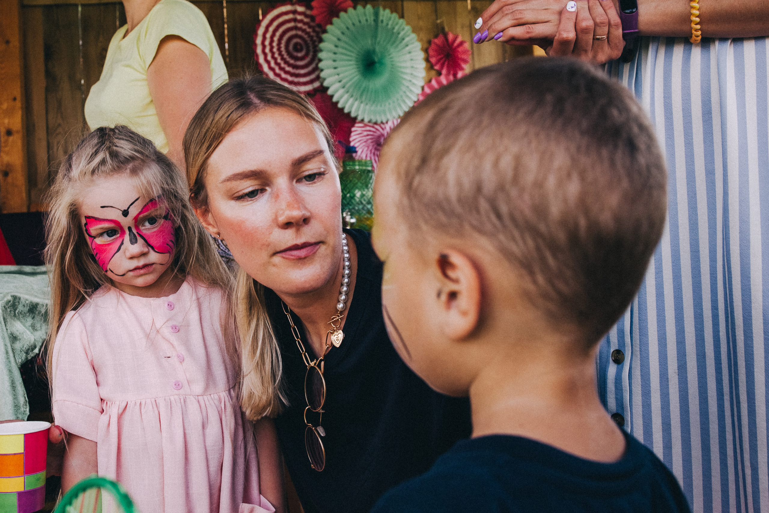 Ульяше 5 лет. Дачный деньрожденский день. Семейный фотограф, фотограф родов, репортажей фотограф в Санкт-Петербу