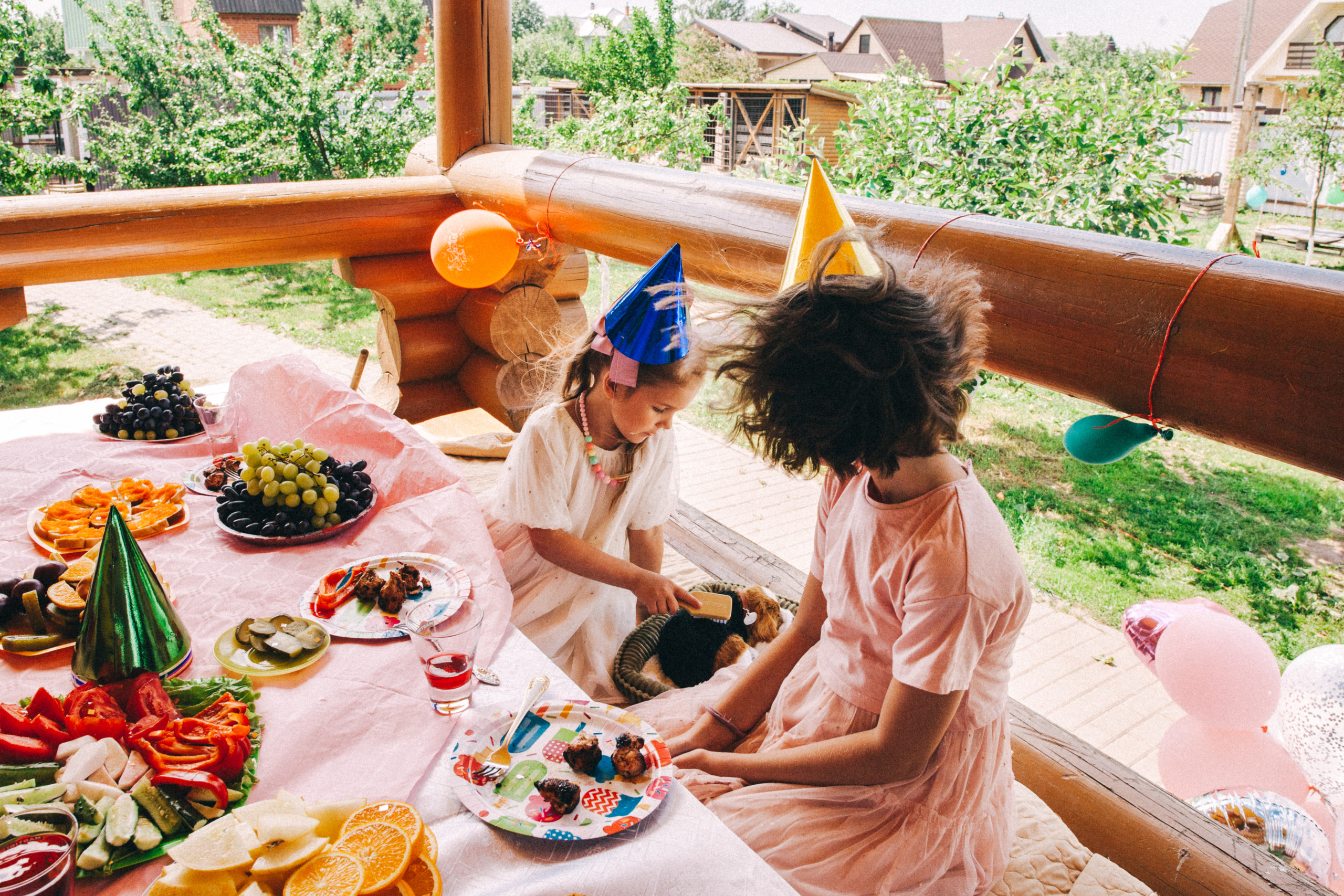Есении 5 лет. ДР на даче. Семейный фотограф, фотограф родов, репортажей фотограф в Санкт-Петербу