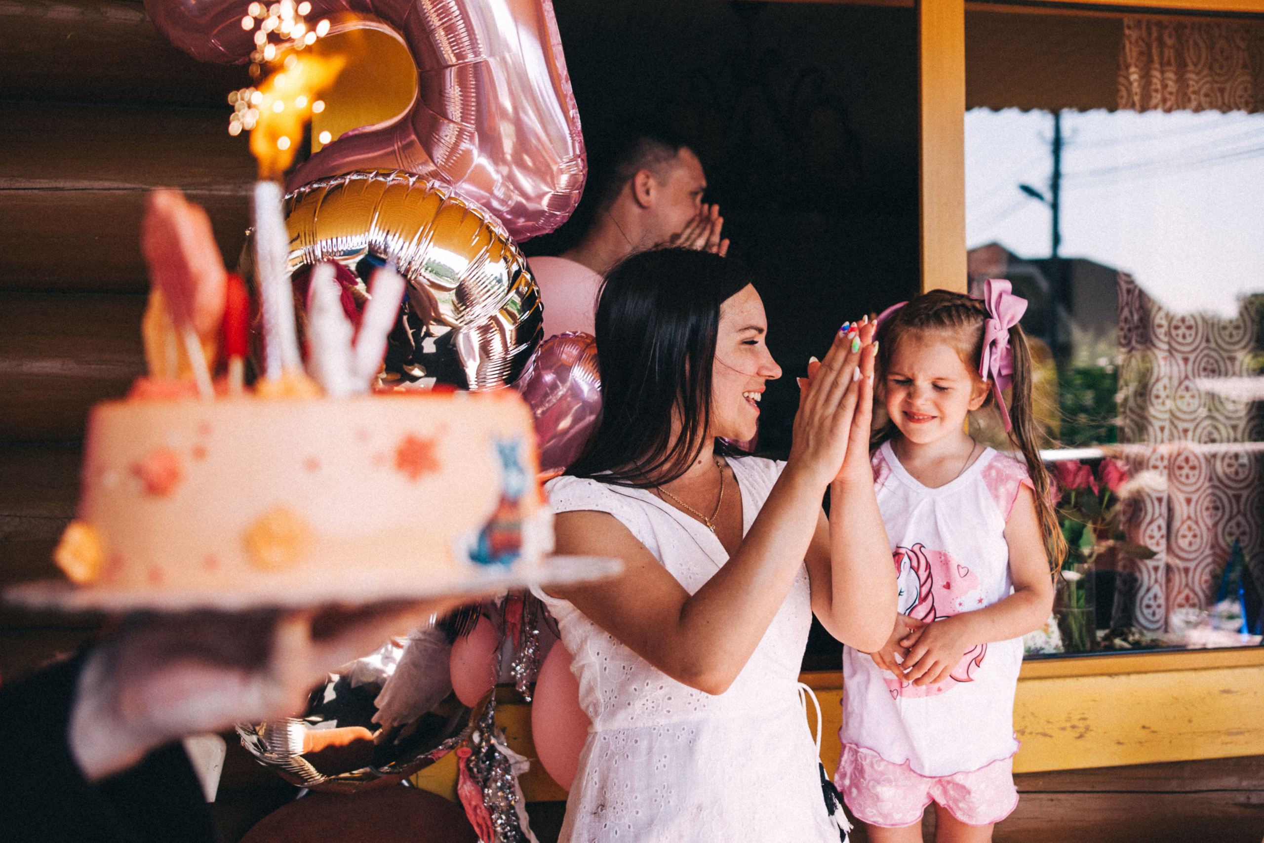Есении 5 лет. ДР на даче. Семейный фотограф, фотограф родов, репортажей фотограф в Санкт-Петербу