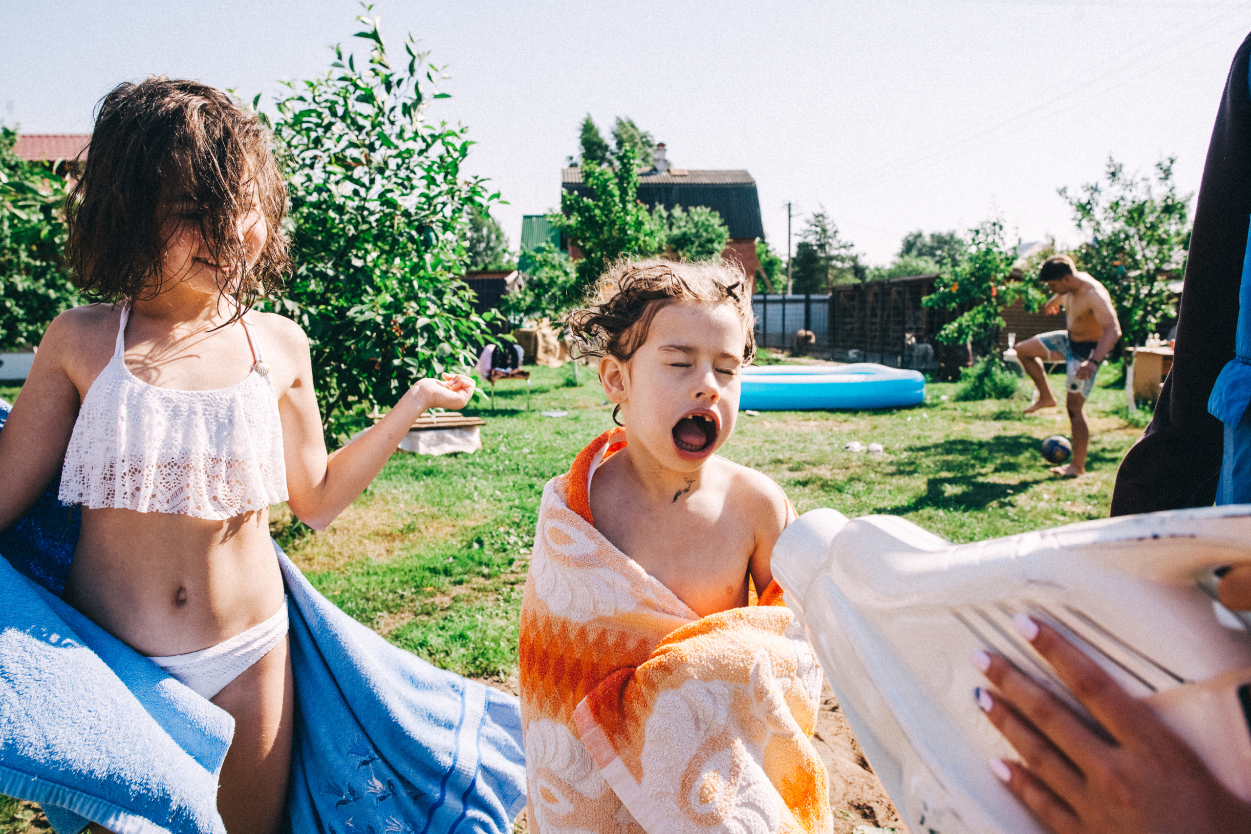 Есении 5 лет. ДР на даче. Семейный фотограф, фотограф родов, репортажей фотограф в Санкт-Петербу