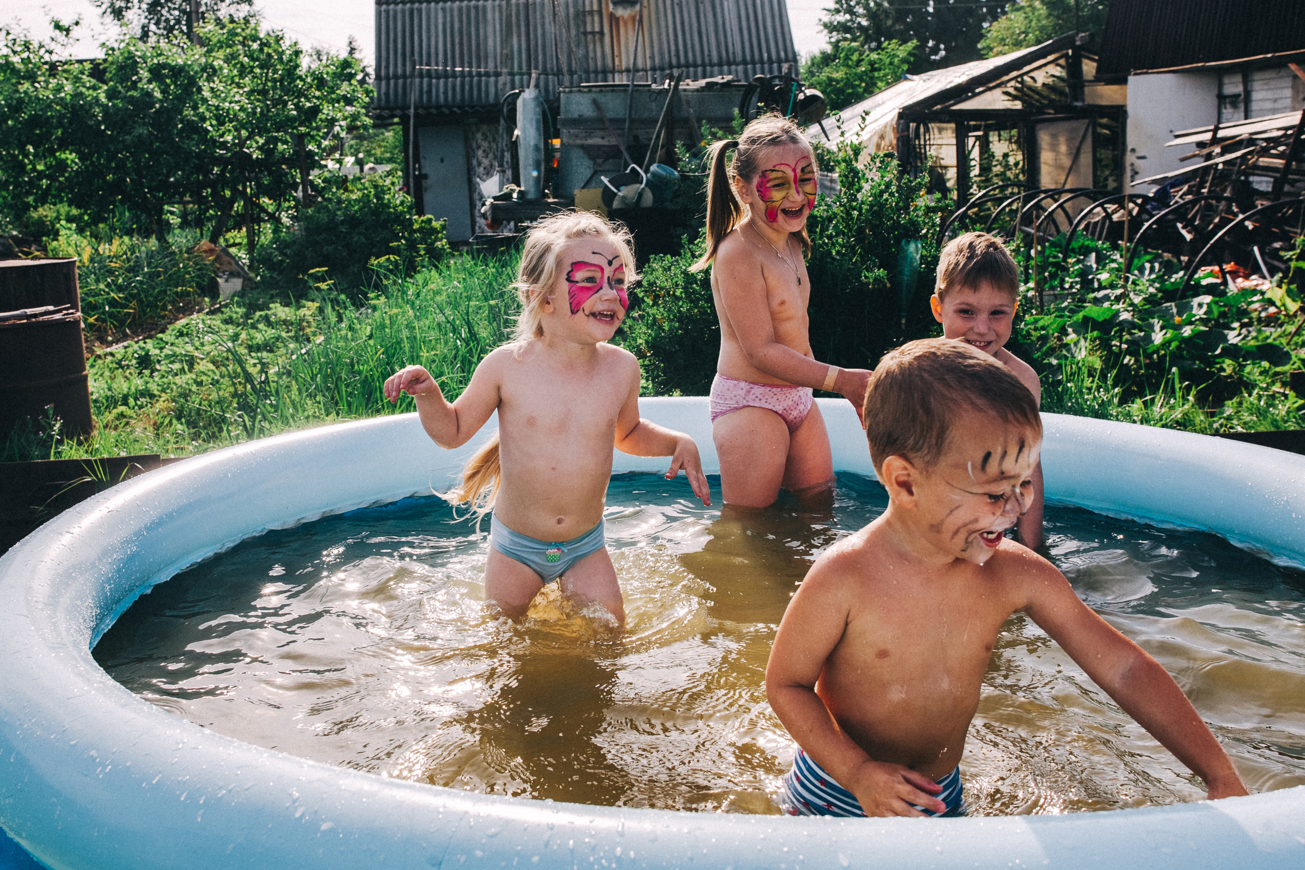 Ульяше 5 лет. Дачный деньрожденский день. Семейный фотограф, фотограф родов, репортажей фотограф в Санкт-Петербу