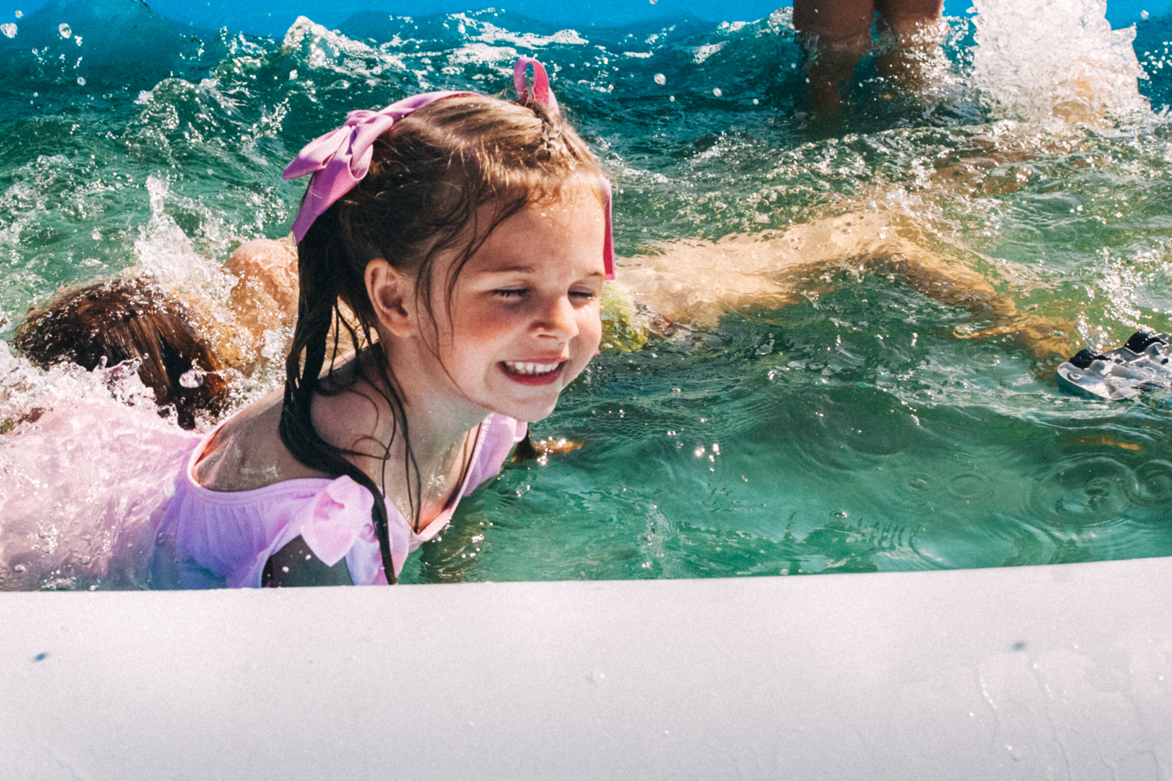 Есении 5 лет. ДР на даче. Семейный фотограф, фотограф родов, репортажей фотограф в Санкт-Петербу