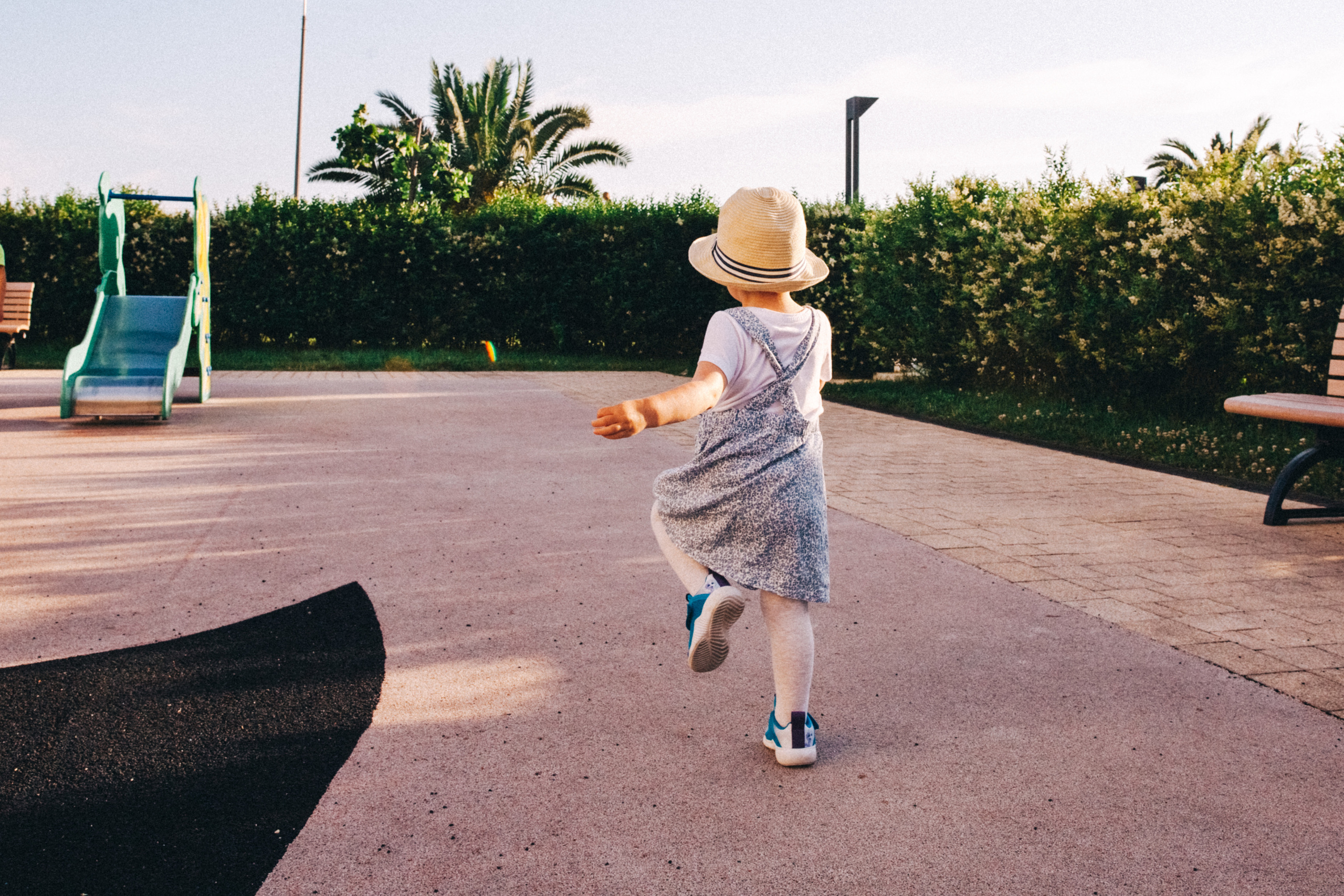 Вася, Маша, Соня. Отпуск в Адлере. Семейный фотограф, фотограф родов, репортажей фотограф в Санкт-Петербу