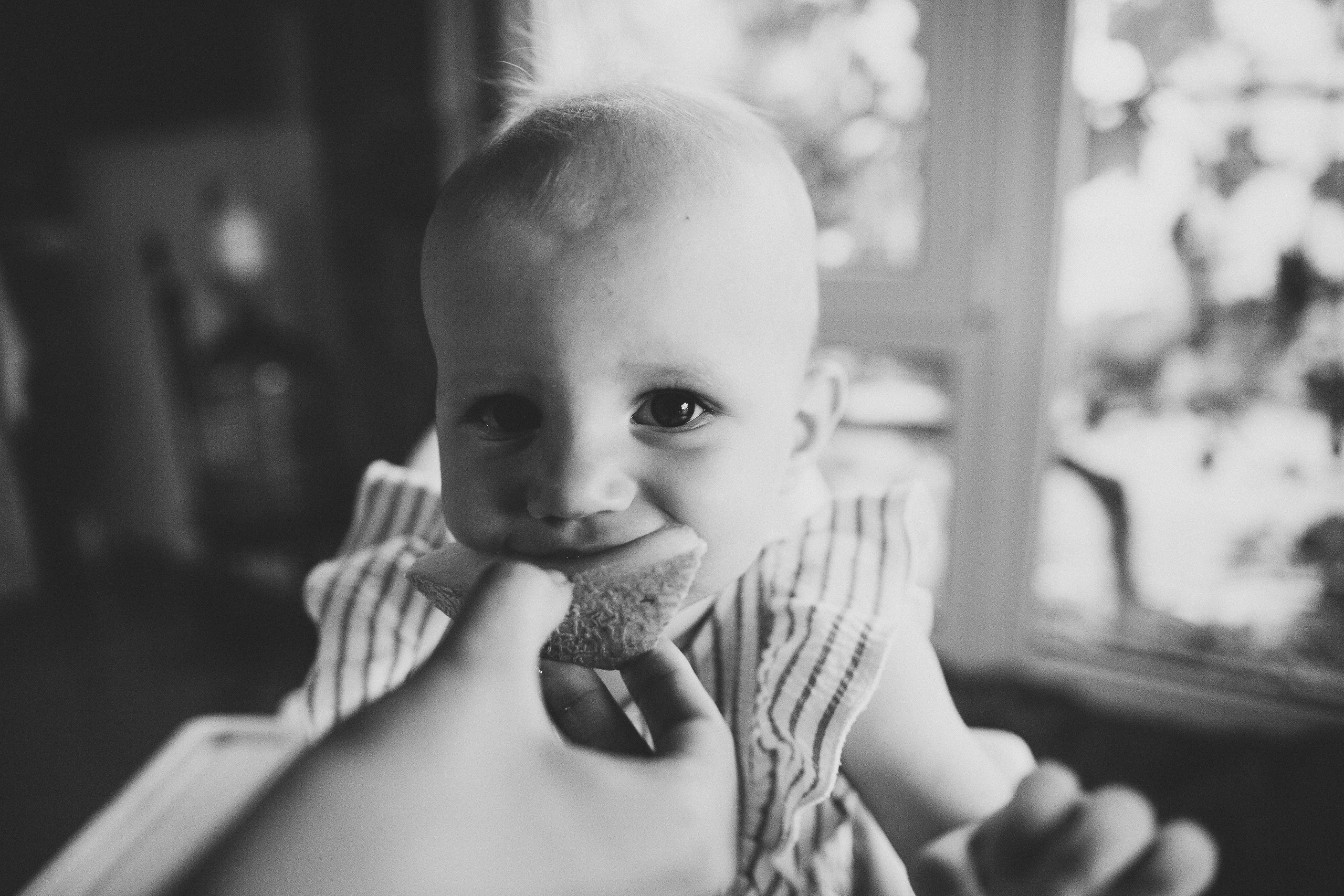 Маша и Соня. Отпуск в Крыму. Семейный фотограф, фотограф родов, репортажей фотограф в Санкт-Петербу