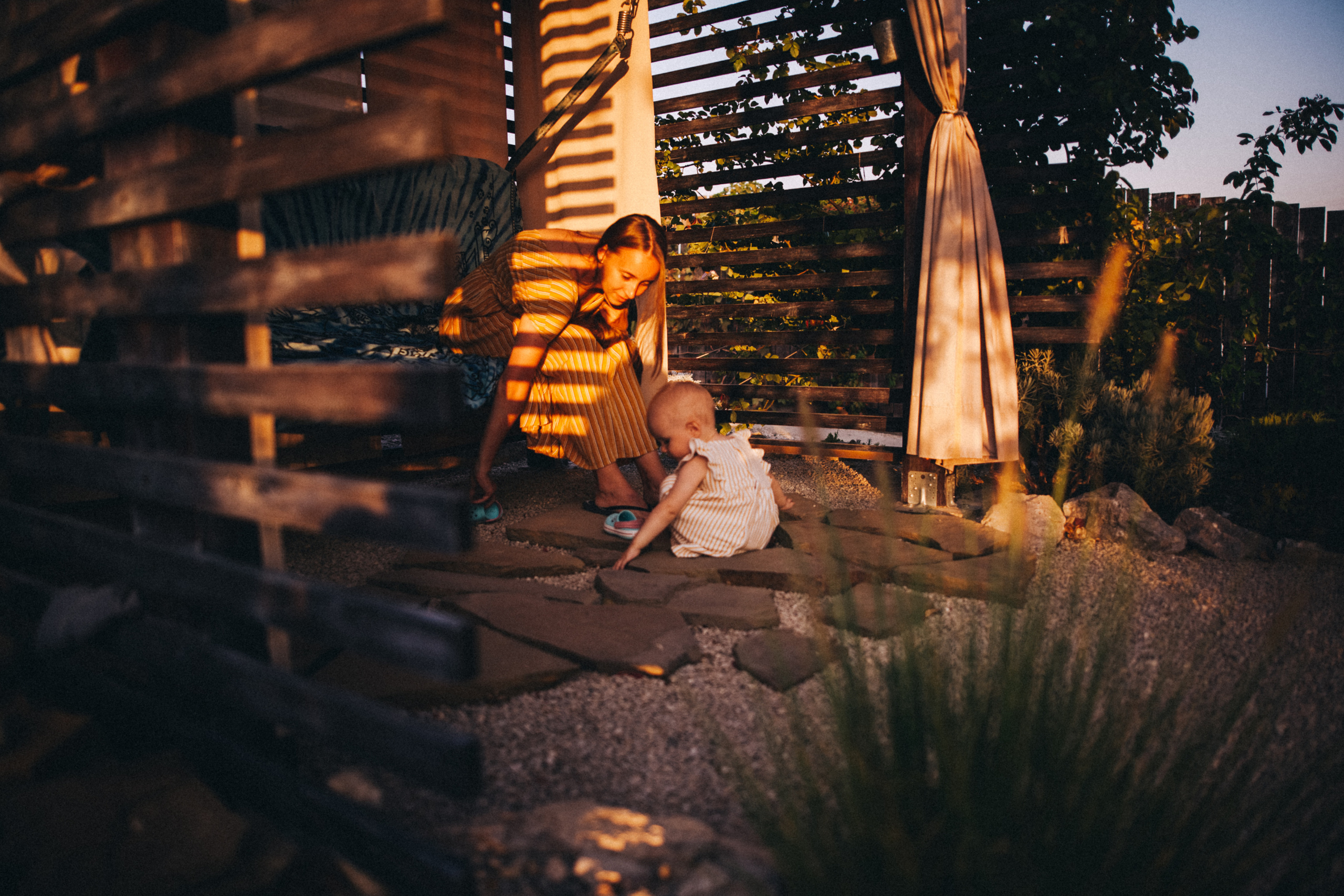 Маша и Соня. Отпуск в Крыму. Семейный фотограф, фотограф родов, репортажей фотограф в Санкт-Петербу