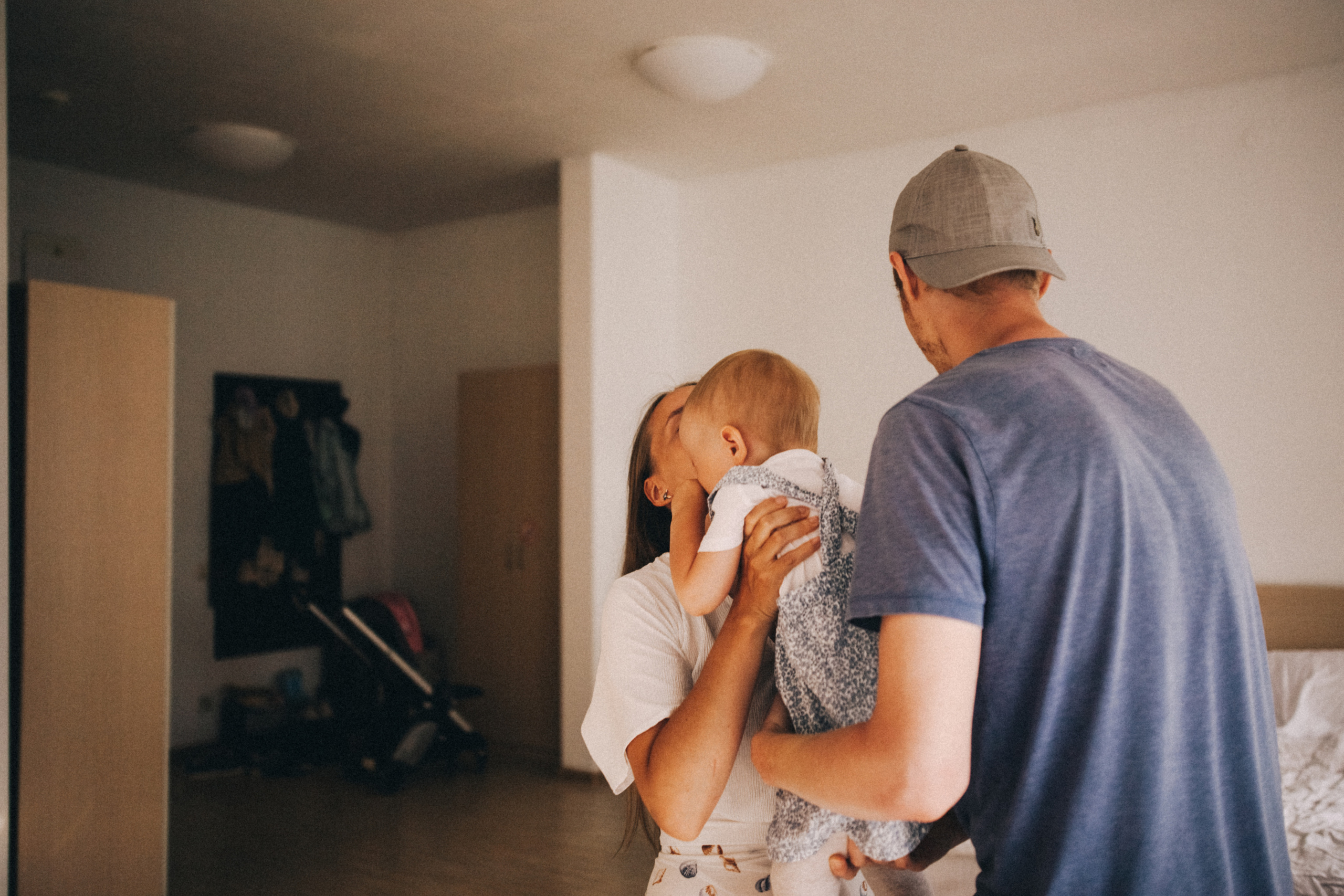 Вася, Маша, Соня. Отпуск в Адлере. Семейный фотограф, фотограф родов, репортажей фотограф в Санкт-Петербу
