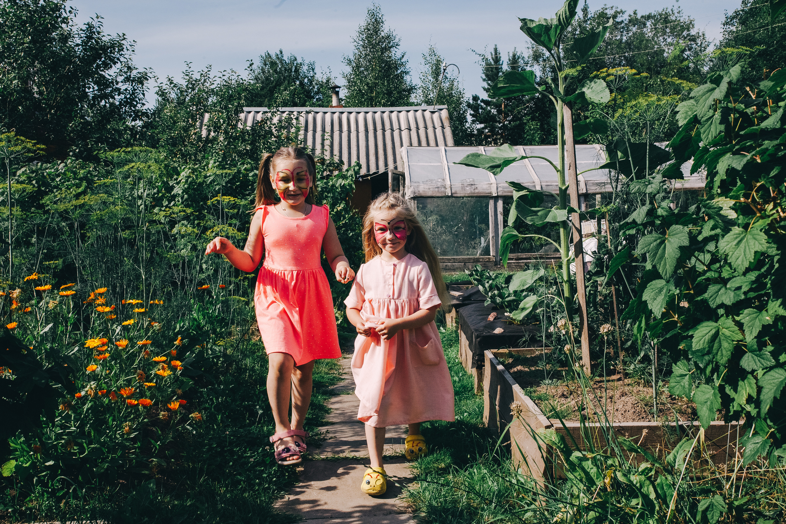 Ульяше 5 лет. Дачный деньрожденский день. Семейный фотограф, фотограф родов, репортажей фотограф в Санкт-Петербу